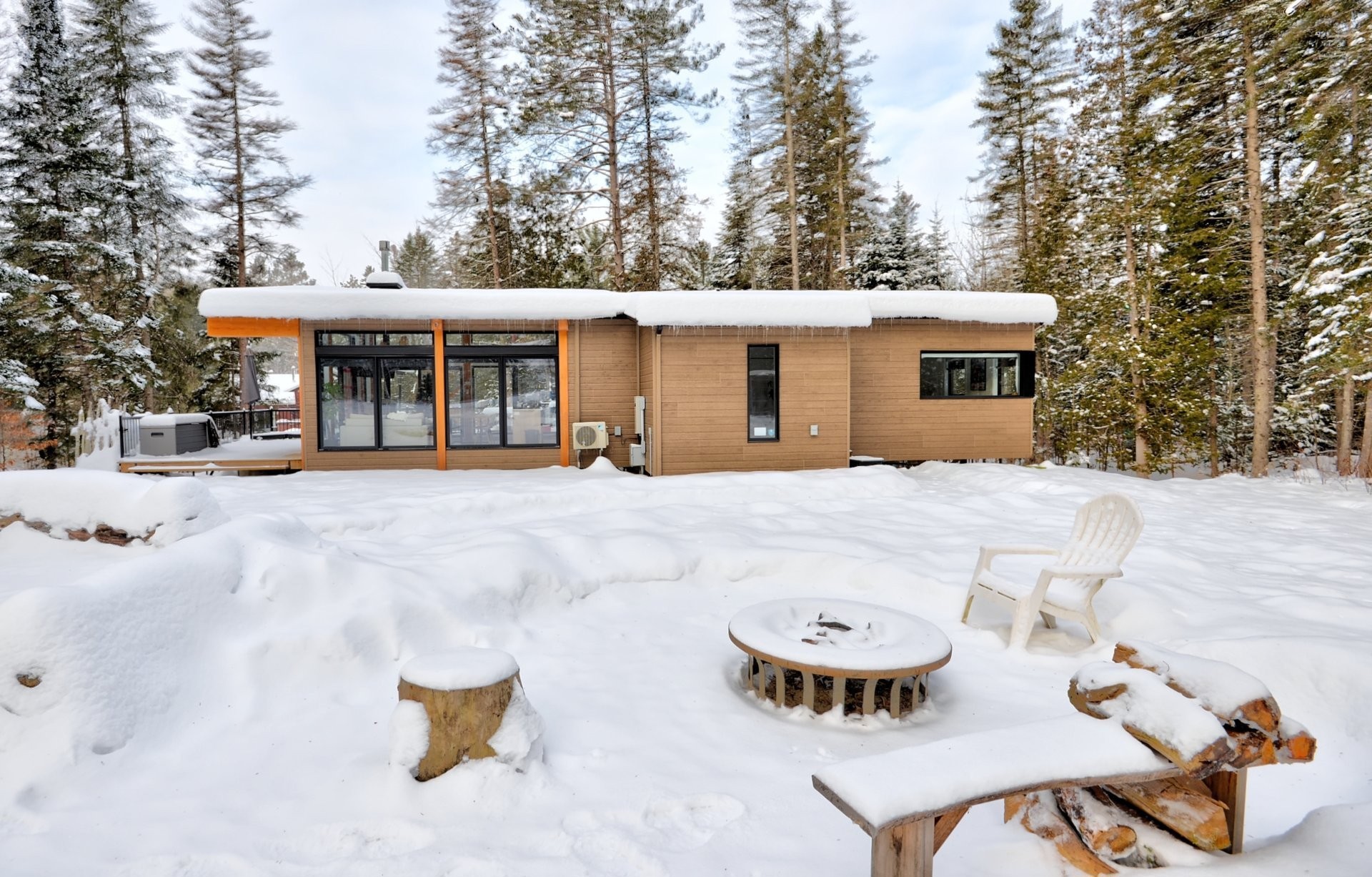 Front of Structure - 50 Rue Des Cougars, Saint-Côme, QC - Outdoor