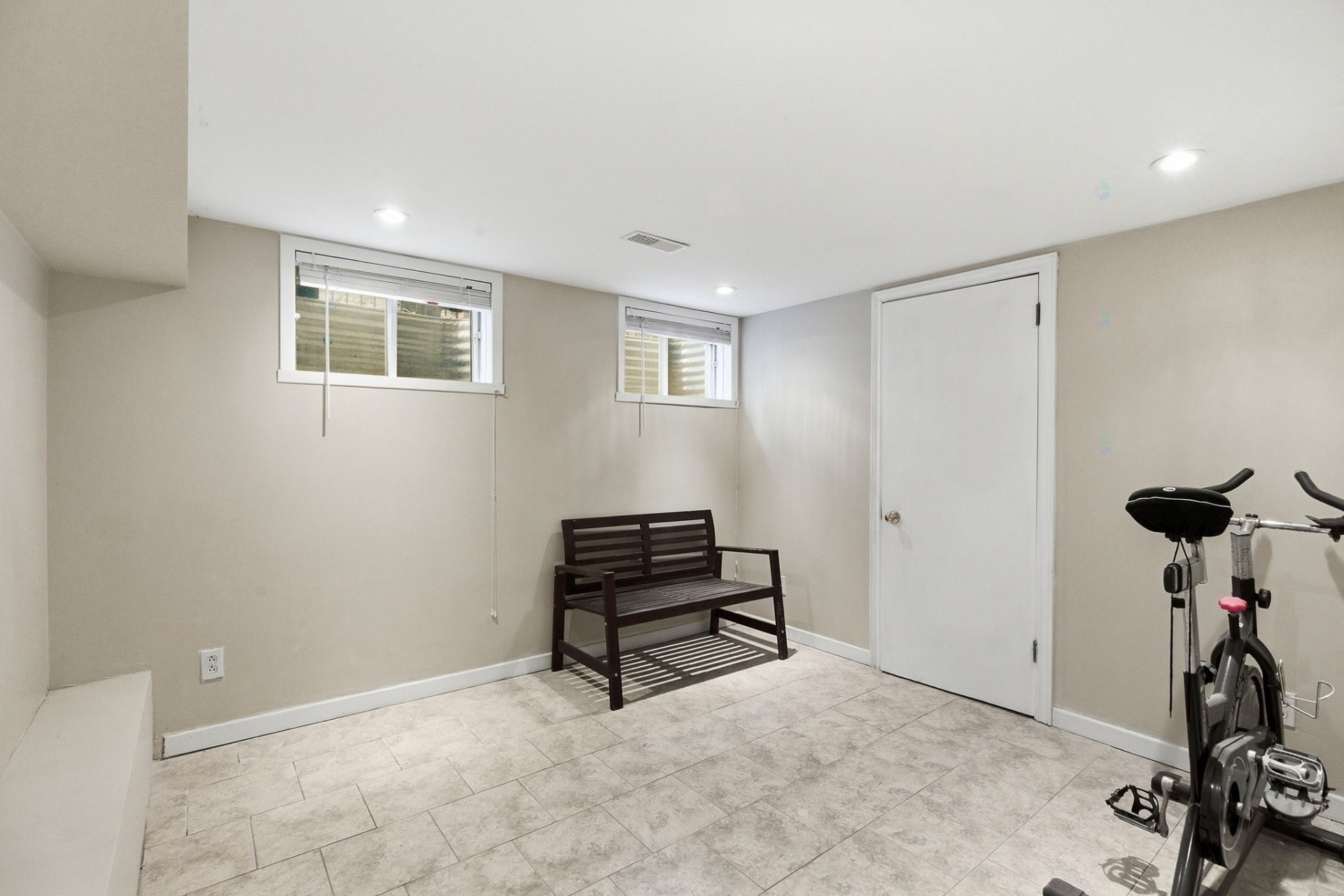 Chambre à coucher - 138 Av. Highfield, Mont-Royal, QC - Indoor Photo Showing Gym Room