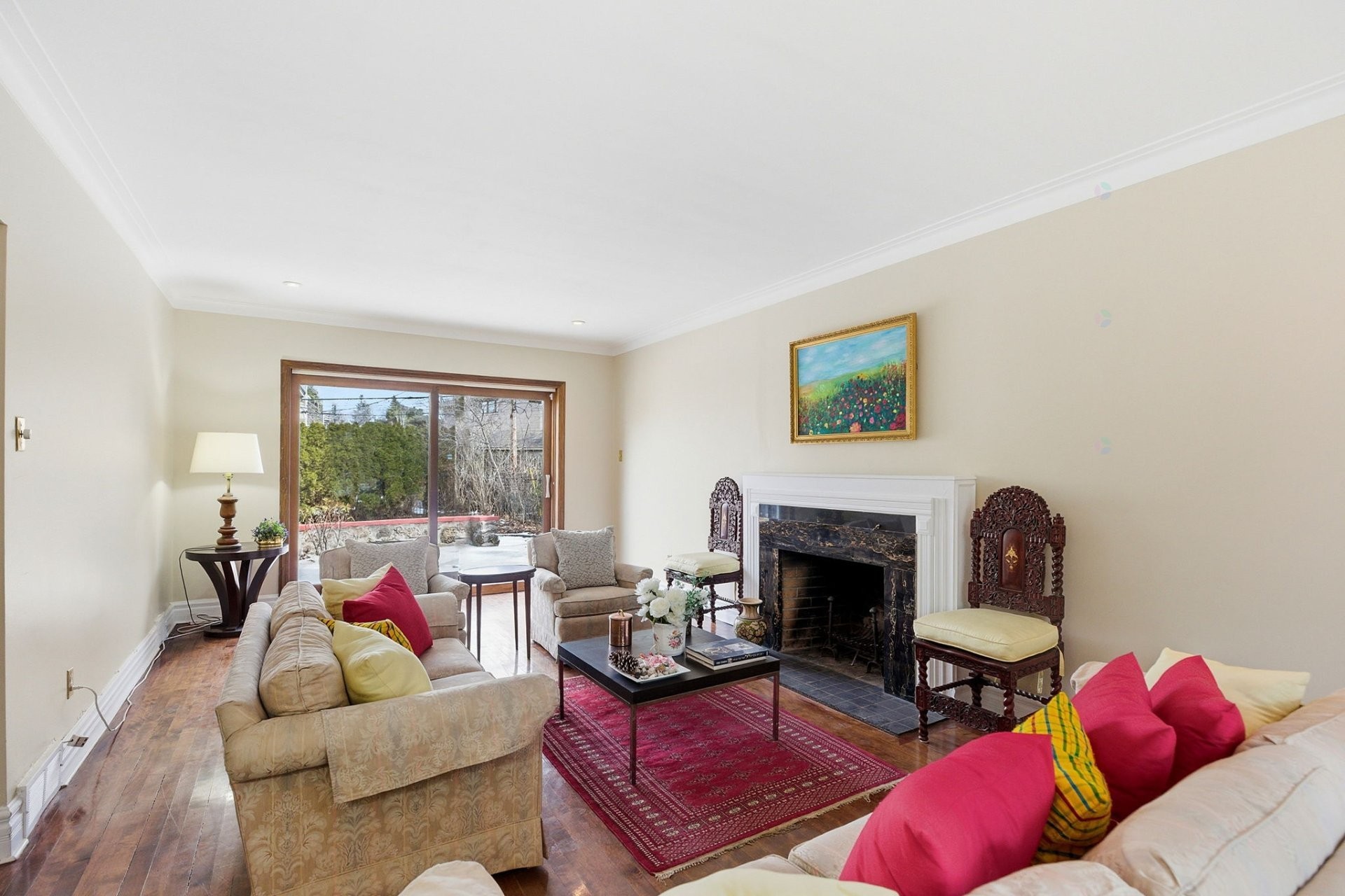 Salon - 138 Av. Highfield, Mont-Royal, QC - Indoor Photo Showing Living Room With Fireplace
