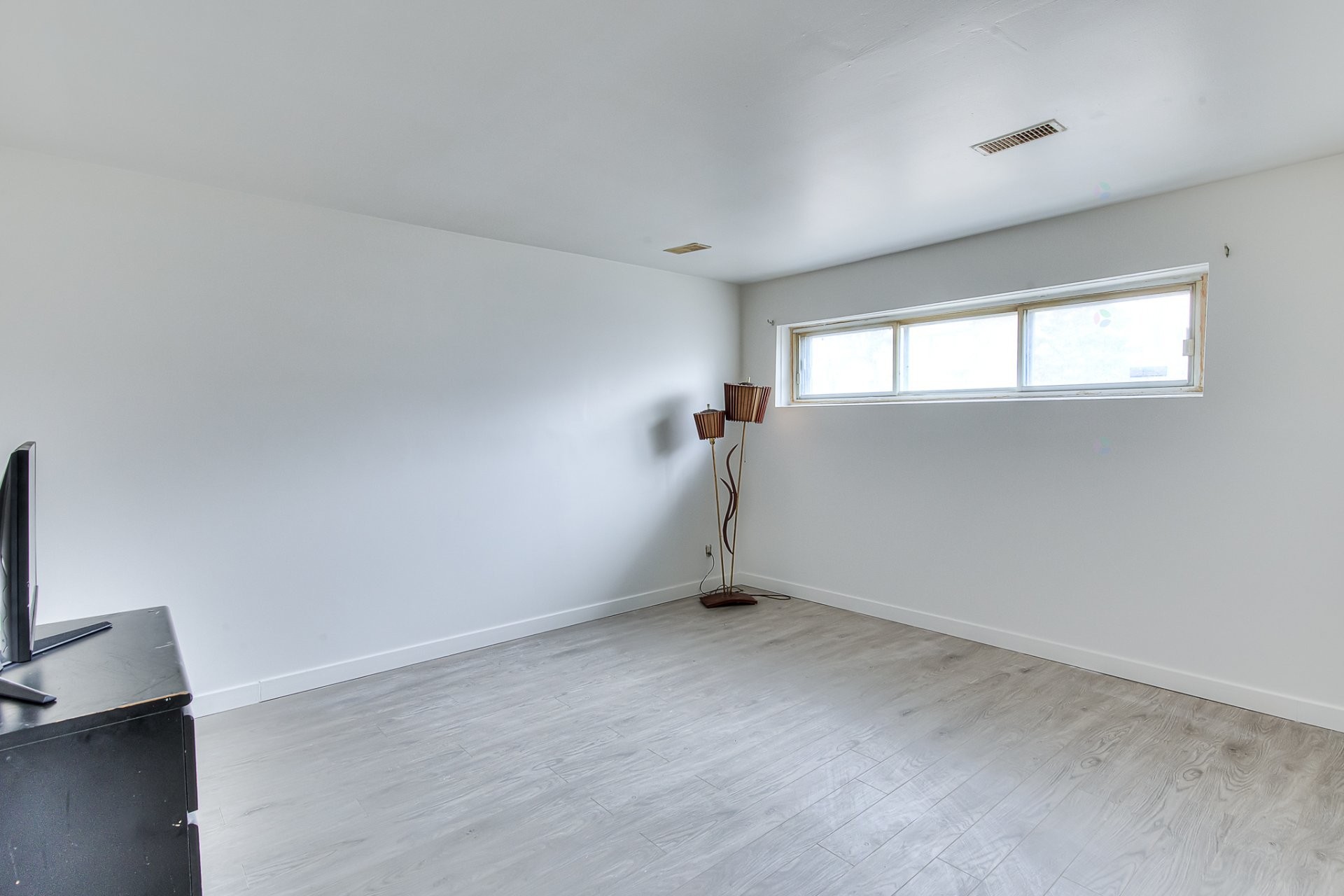 Chambre à coucher - 364 Rue Frontenac, Dollard-Des-Ormeaux, QC - Indoor Photo Showing Other Room