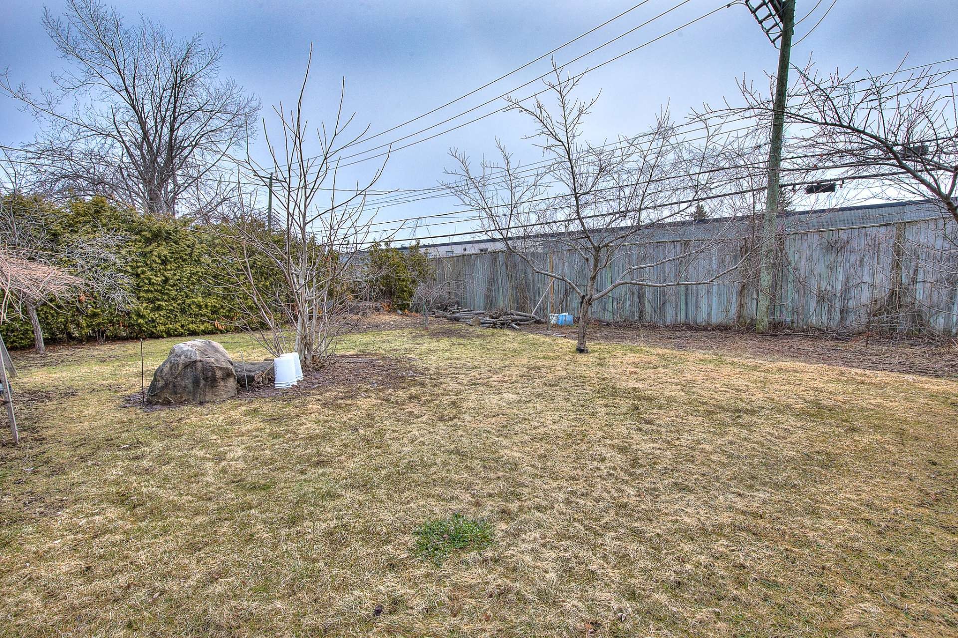 Cour - 364 Rue Frontenac, Dollard-Des-Ormeaux, QC - Outdoor