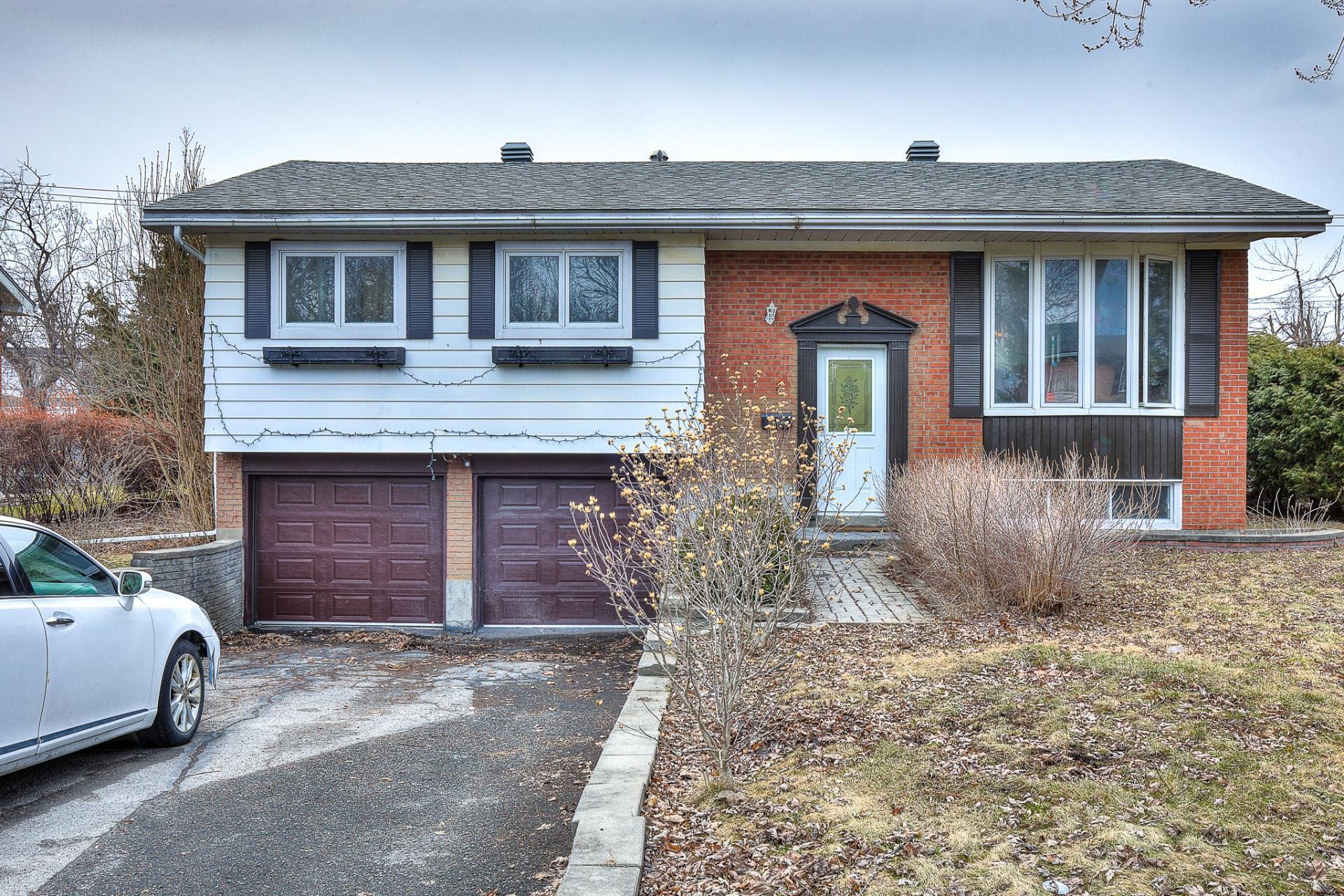 Façade - 364 Rue Frontenac, Dollard-Des-Ormeaux, QC - Outdoor