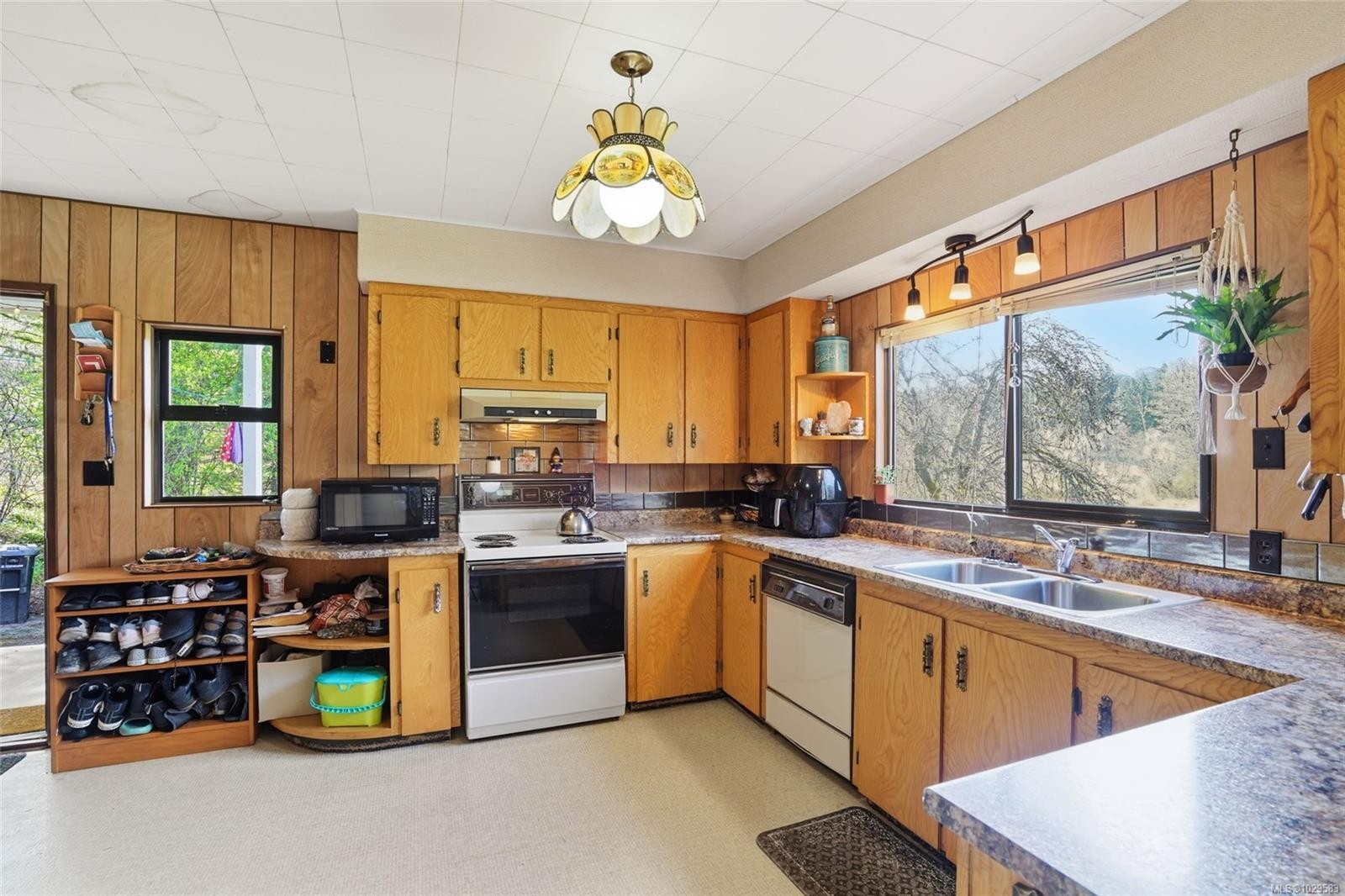 5430 Matson Rd, Ladysmith, BC