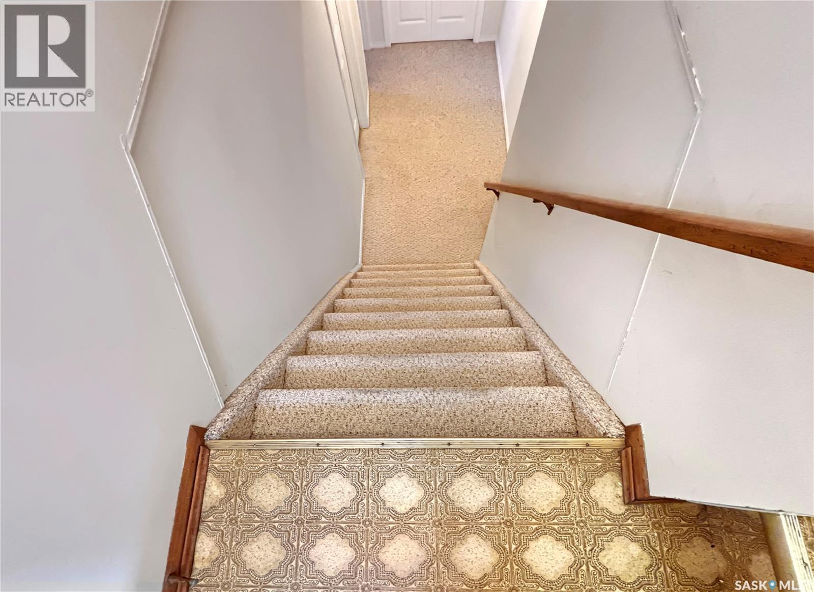 27 Walker Crescent, Saskatoon, SK - Indoor Photo Showing Other Room