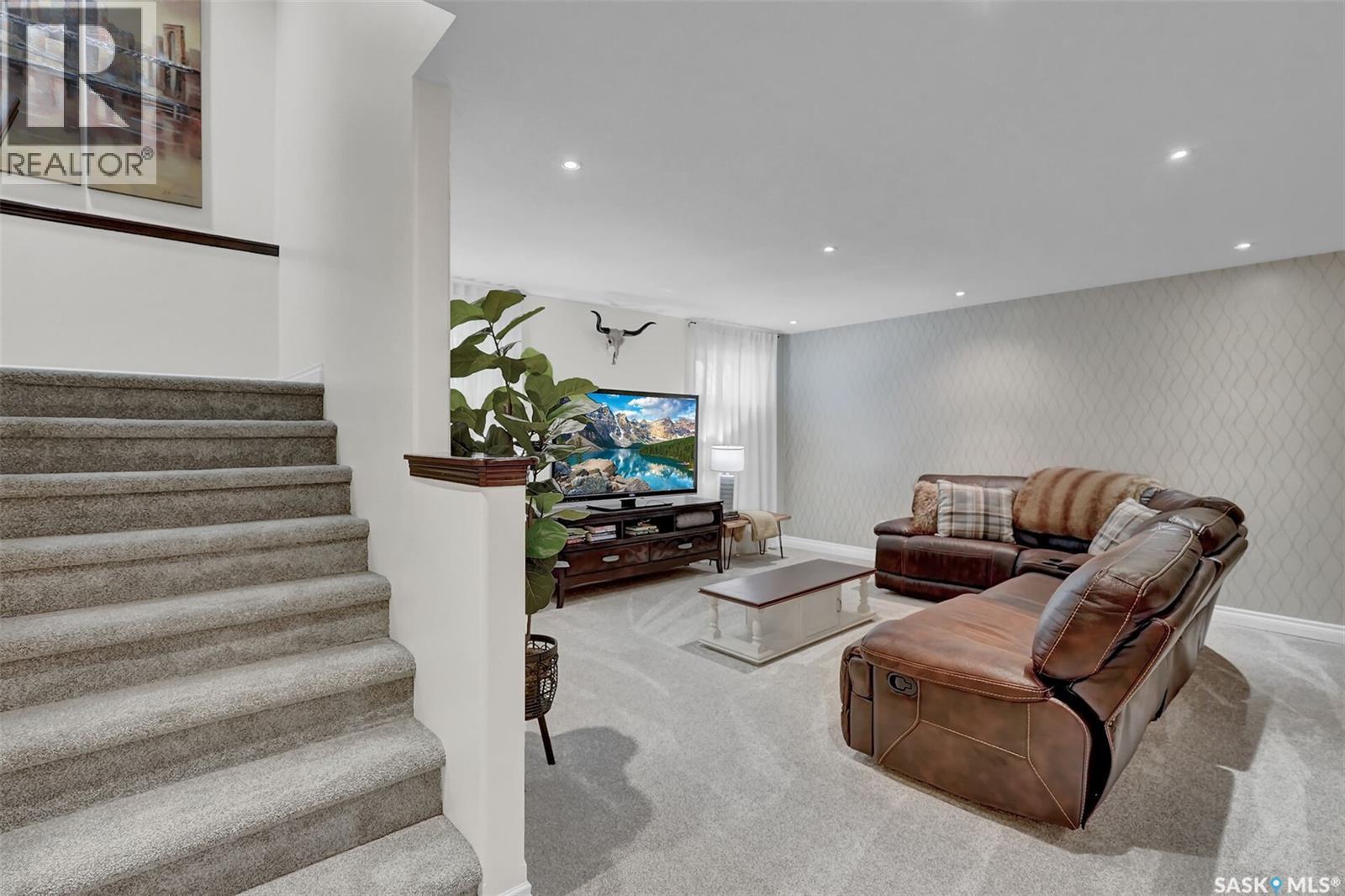 28 Emerald Creek Drive, White City, SK - Indoor Photo Showing Other Room