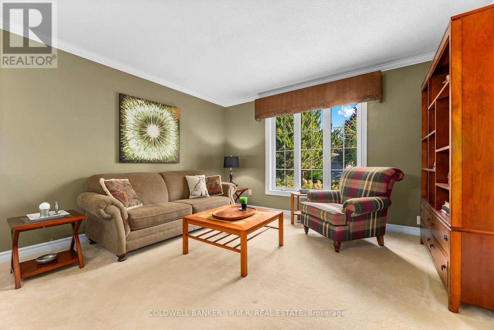 Main Floor Living Room - 24 Testa Road, Uxbridge, ON - Indoor Photo Showing Kitchen With Double Sink