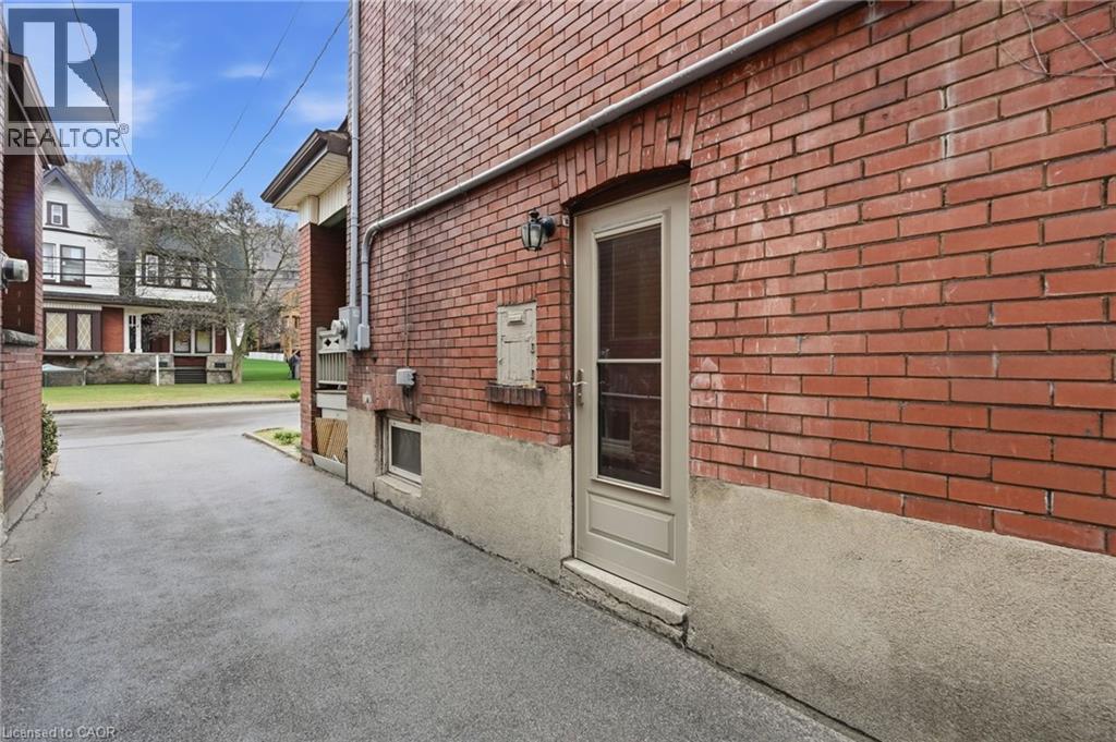 1 Rutherford Avenue, Hamilton, ON - Outdoor With Exterior