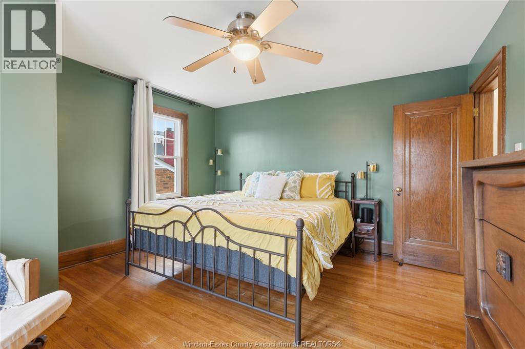 2146 Windermere, Windsor, ON - Indoor Photo Showing Bedroom