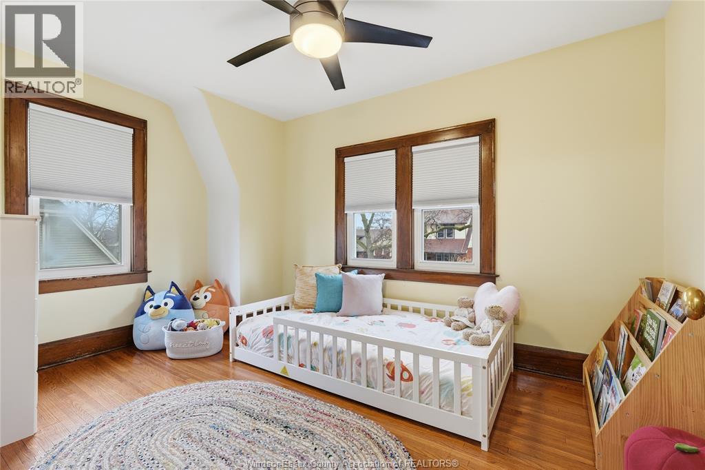 2146 Windermere, Windsor, ON - Indoor Photo Showing Bedroom