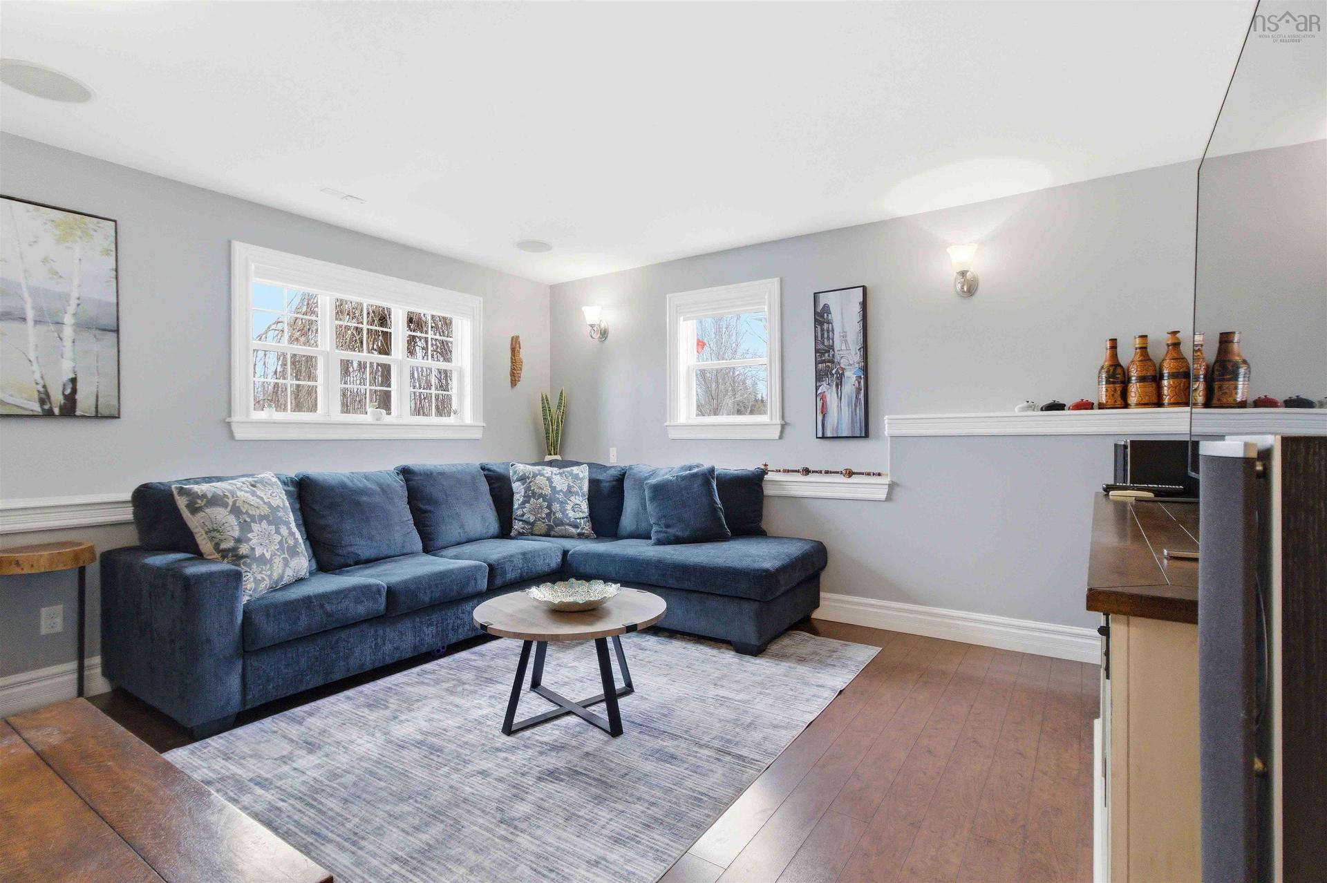 301 Preakness Crescent, Fall River, NS