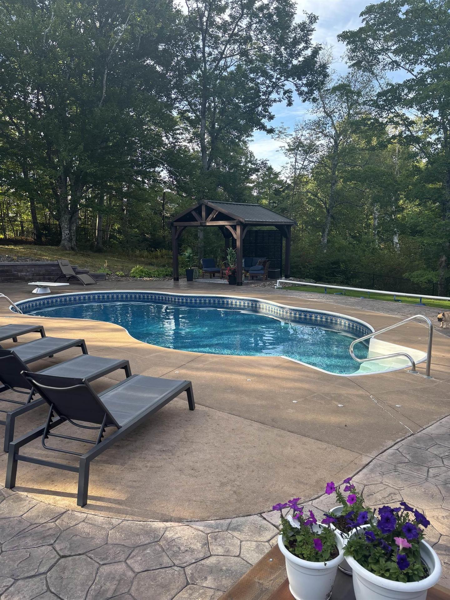 301 Preakness Crescent, Fall River, NS