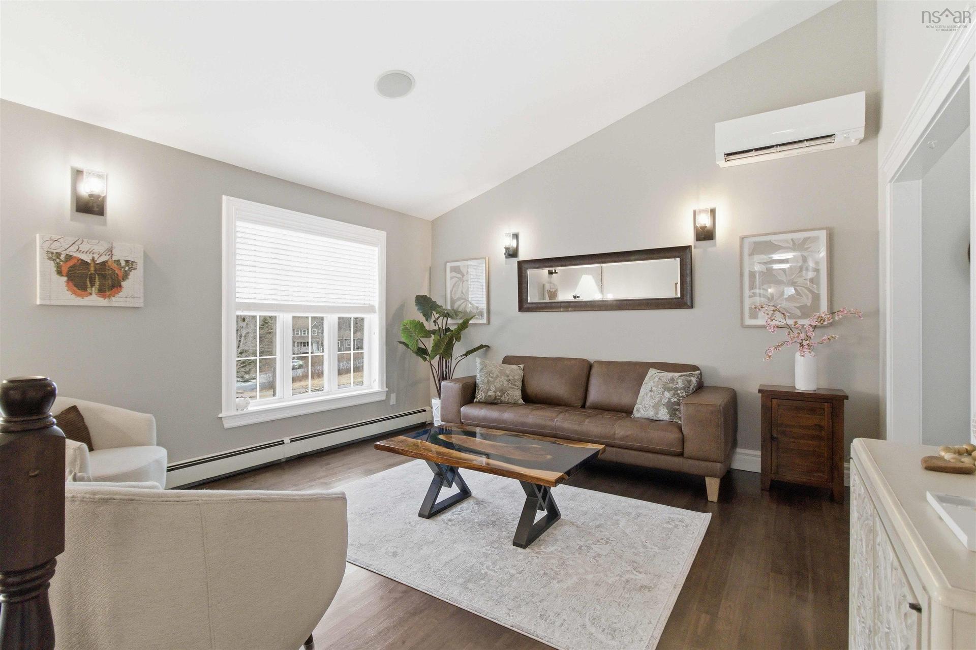 301 Preakness Crescent, Fall River, NS