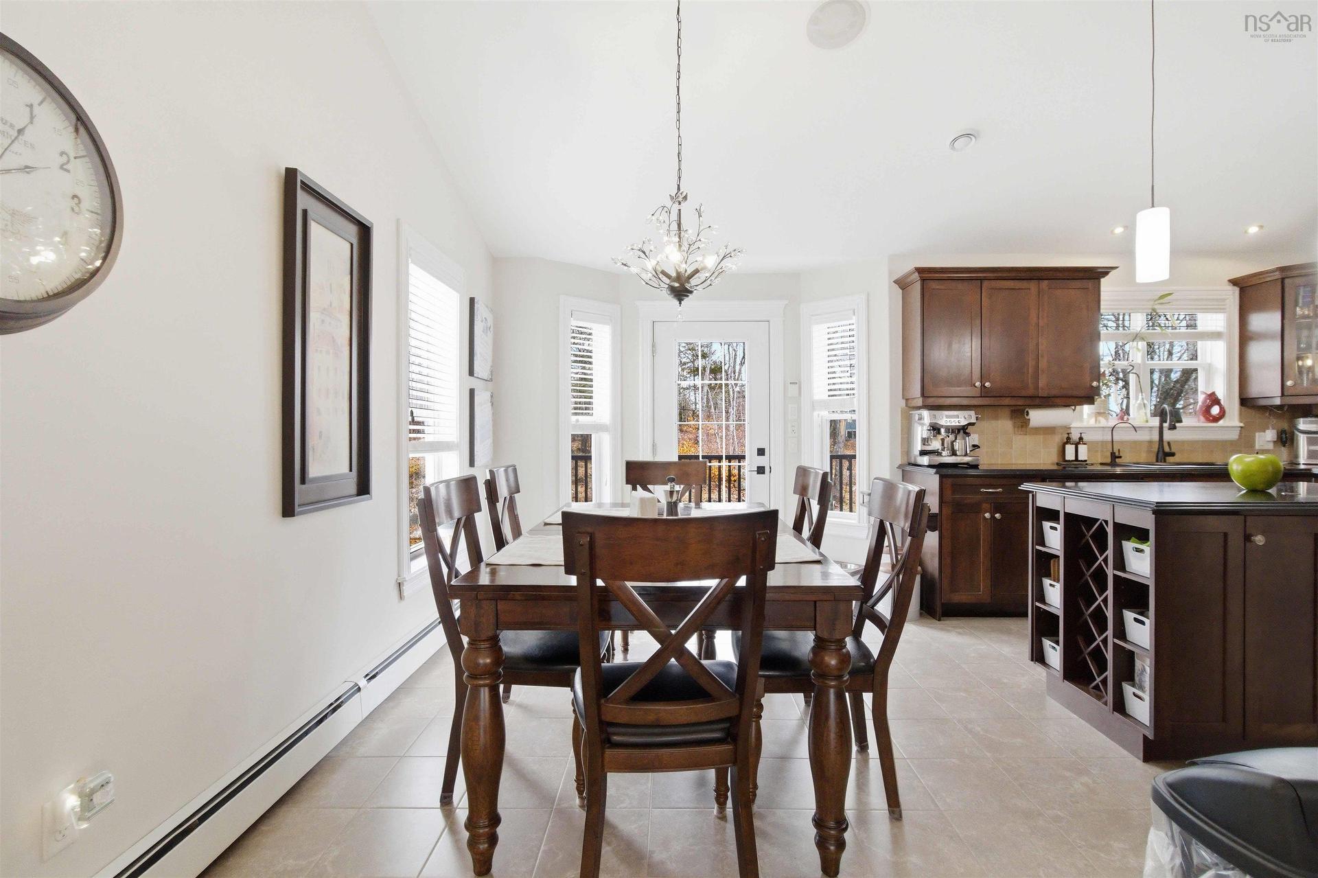 301 Preakness Crescent, Fall River, NS