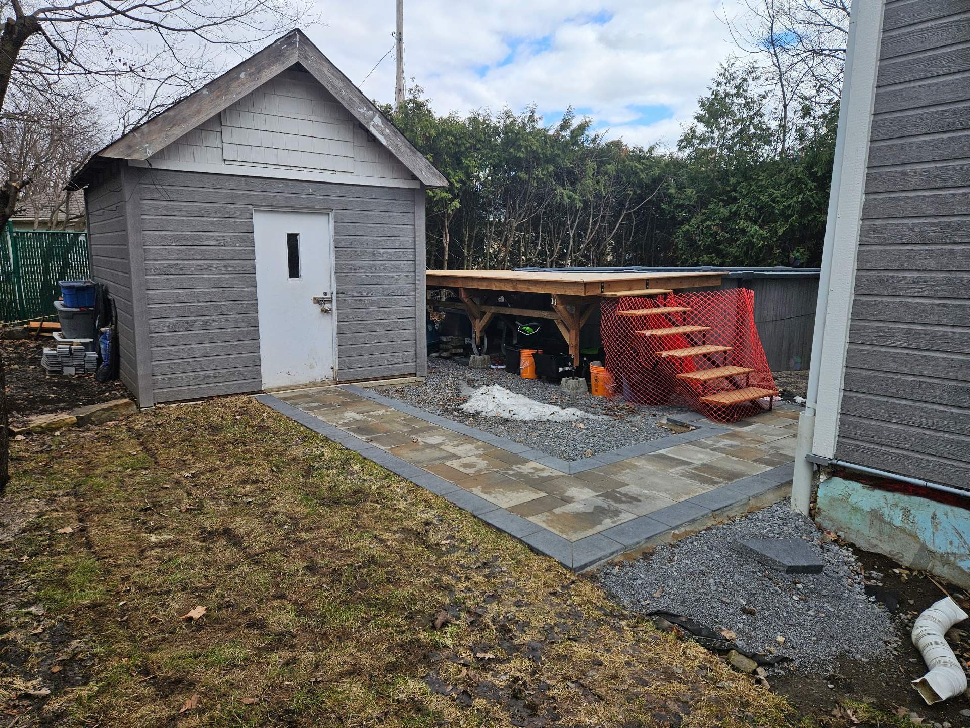 Courtyard - 172 Rue Glendale, Rosemère, QC - Outdoor With Exterior