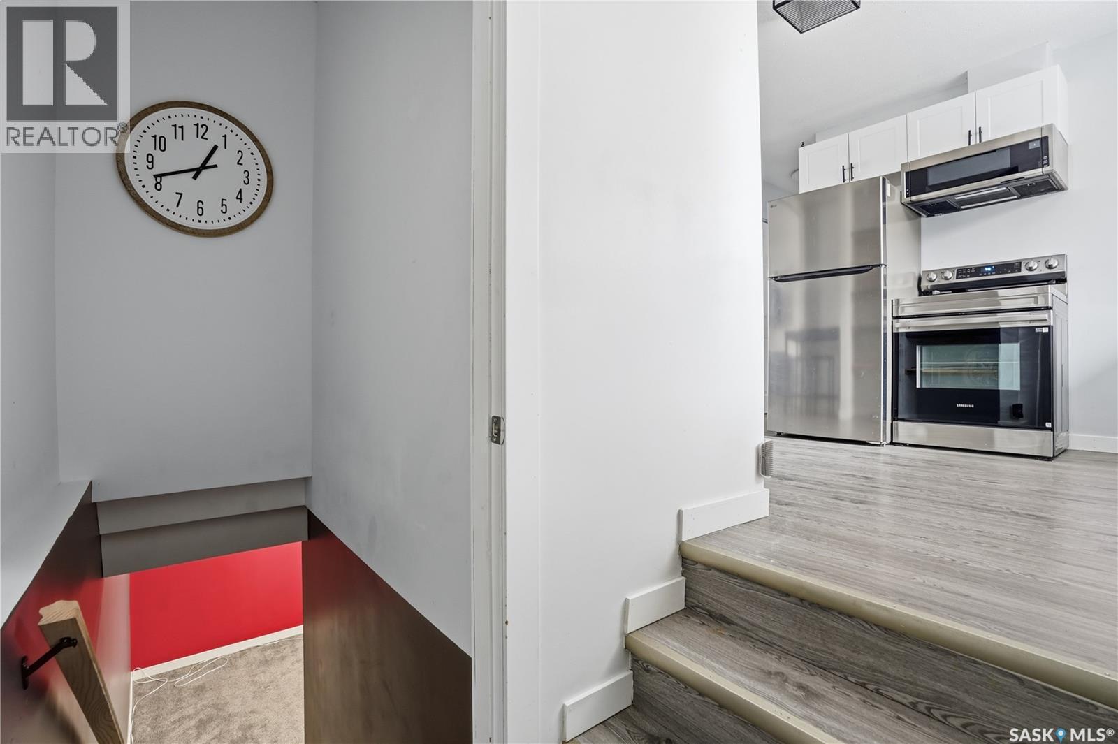 68 Young Crescent, Regina, SK - Indoor Photo Showing Other Room