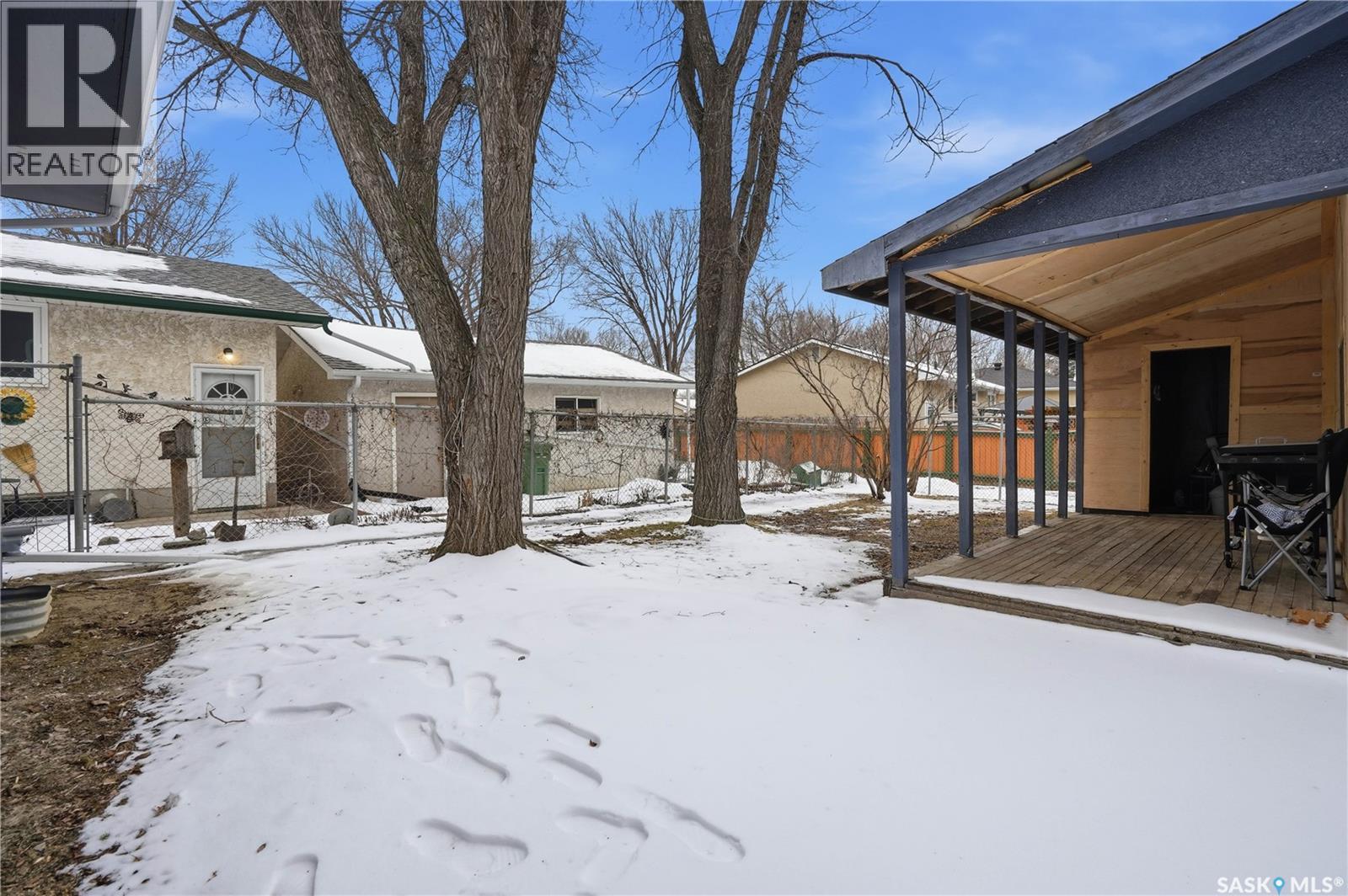 68 Young Crescent, Regina, SK - Outdoor