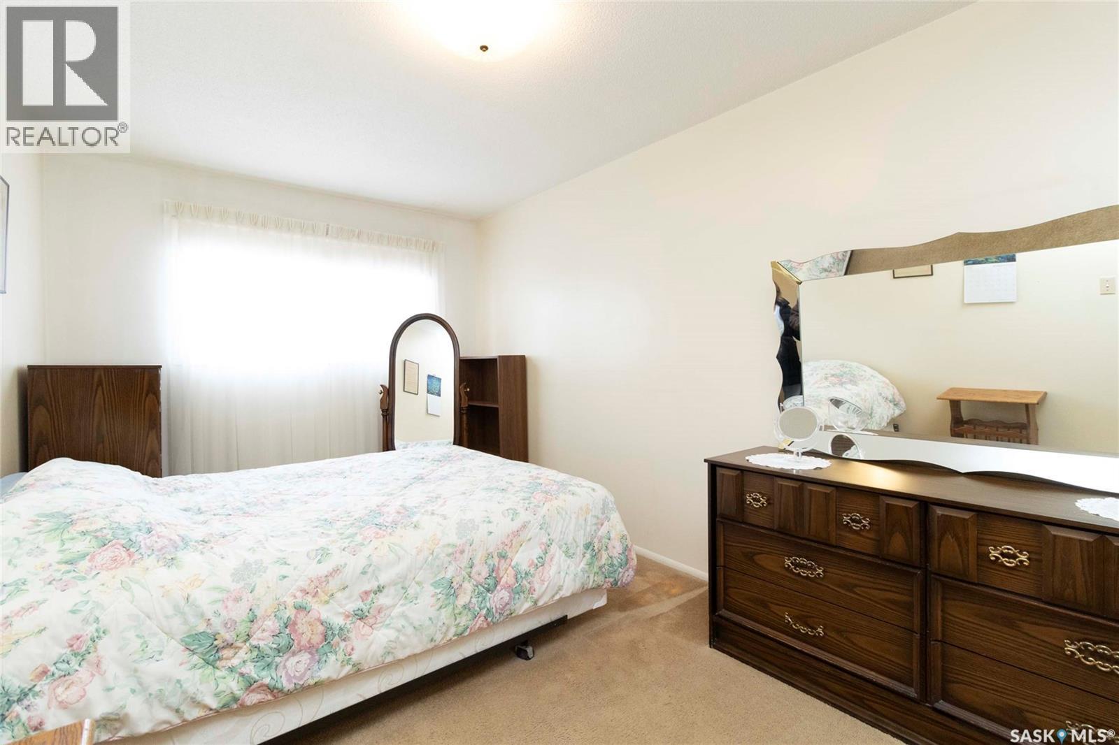 24 Anderson Crescent, Saskatoon, SK - Indoor Photo Showing Bedroom