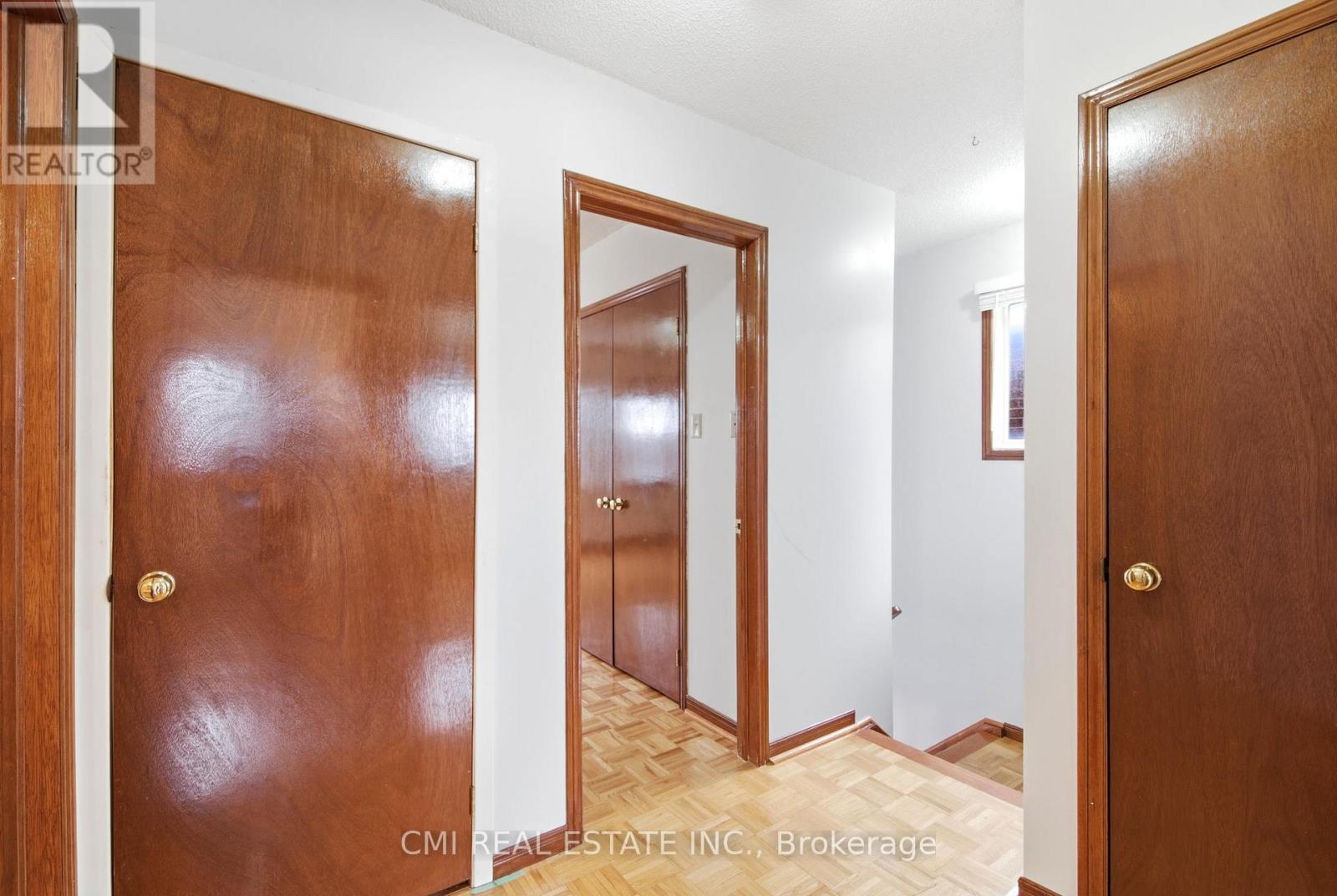 3 Forest Point Drive, Toronto, ON - Indoor Photo Showing Other Room