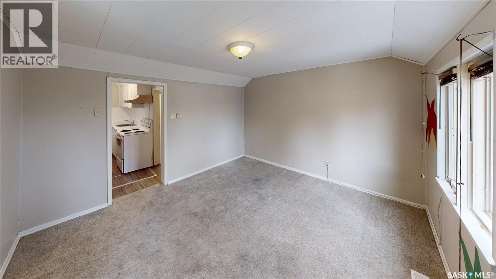 460 King Street, Regina, SK - Indoor Photo Showing Other Room