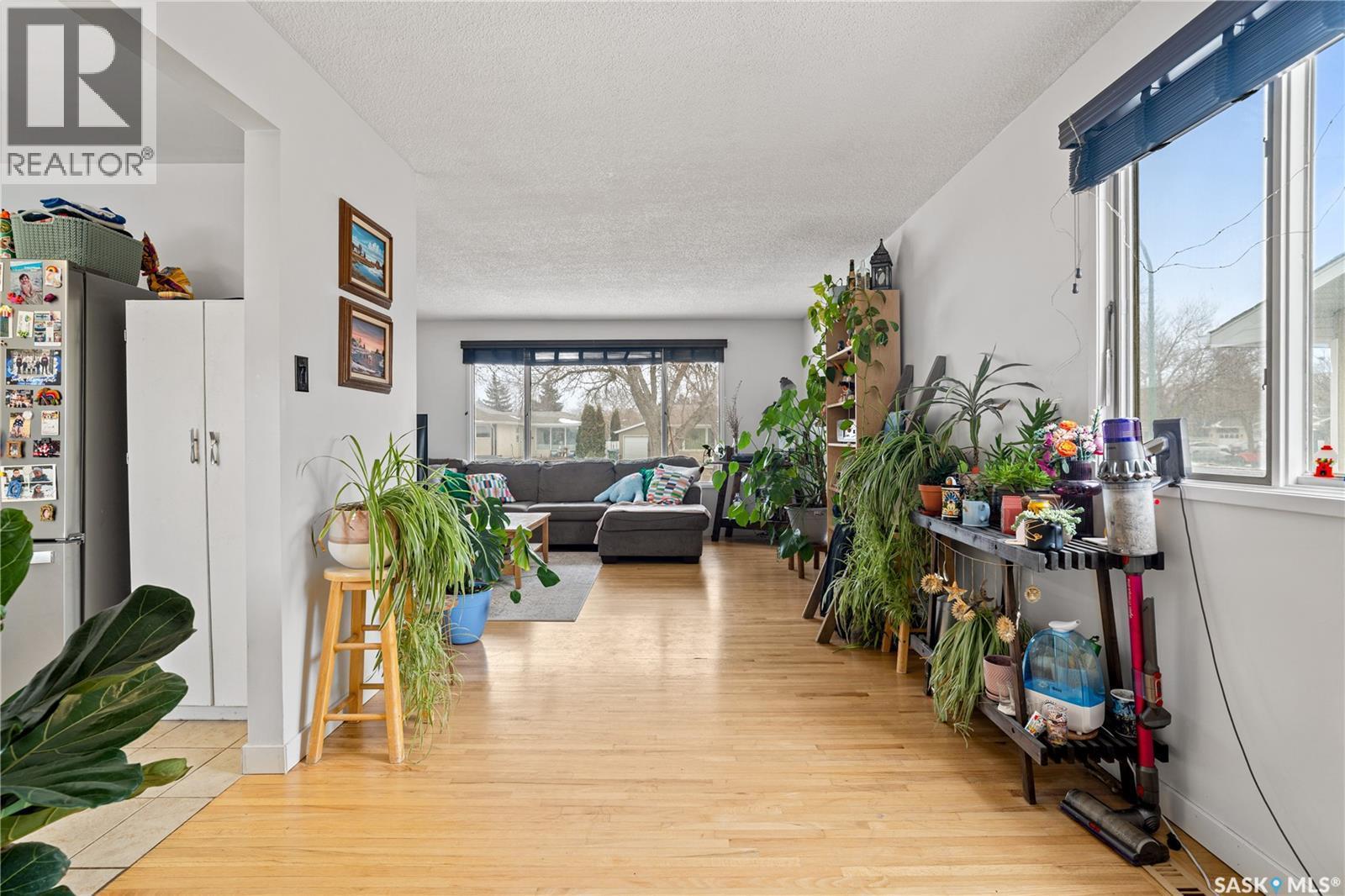 78 Wood Crescent, Regina, SK - Indoor