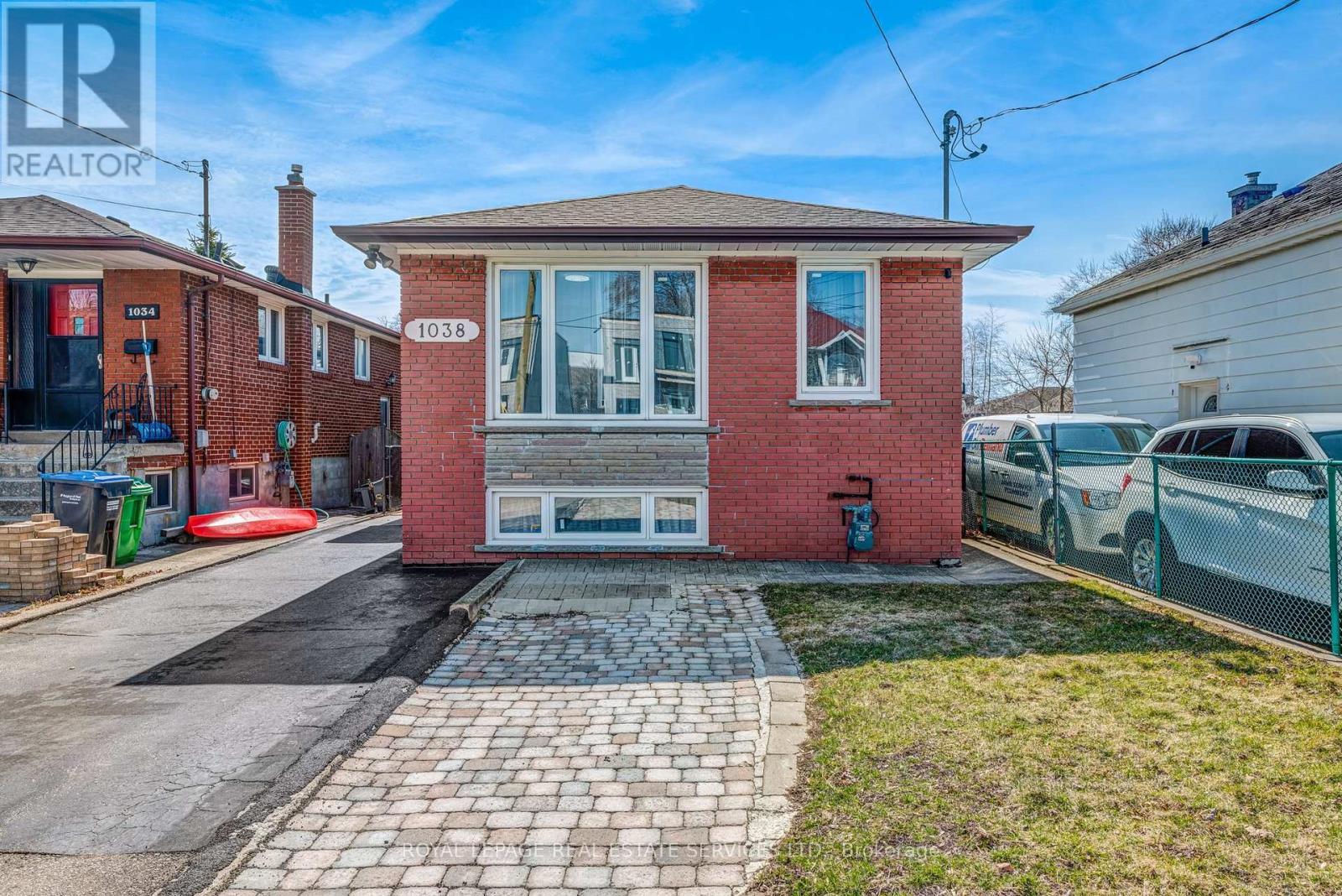 1038 Alexandra Avenue, Mississauga, ON - Outdoor