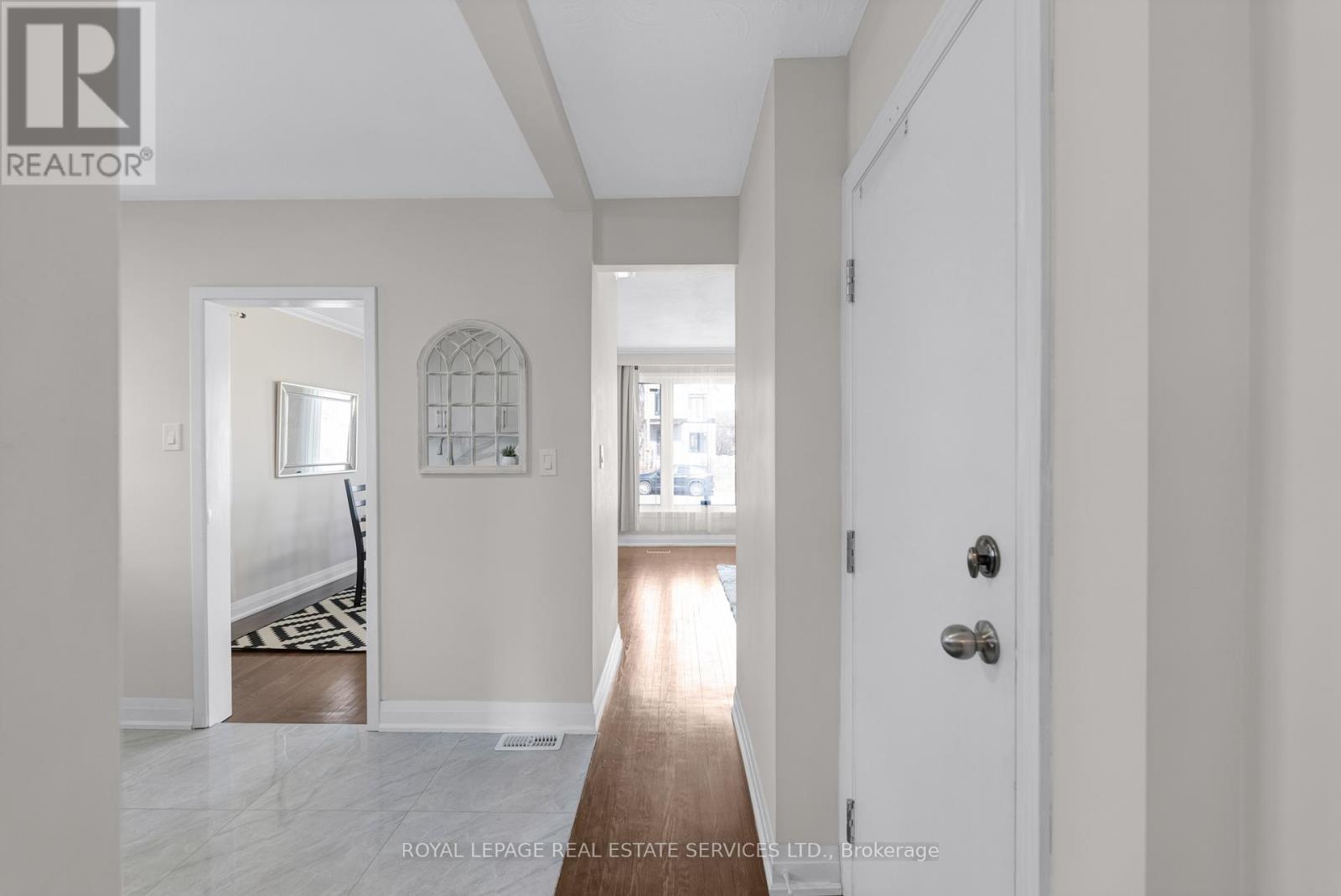 1038 Alexandra Avenue, Mississauga, ON - Indoor Photo Showing Other Room