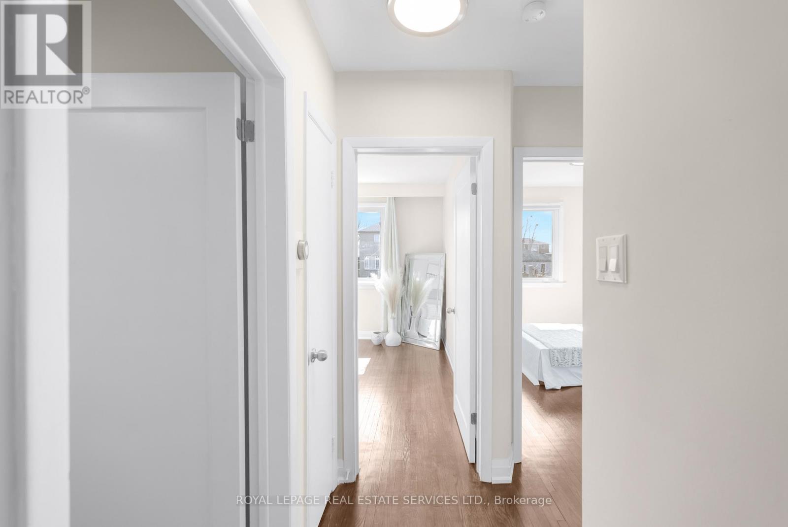 1038 Alexandra Avenue, Mississauga, ON - Indoor Photo Showing Other Room