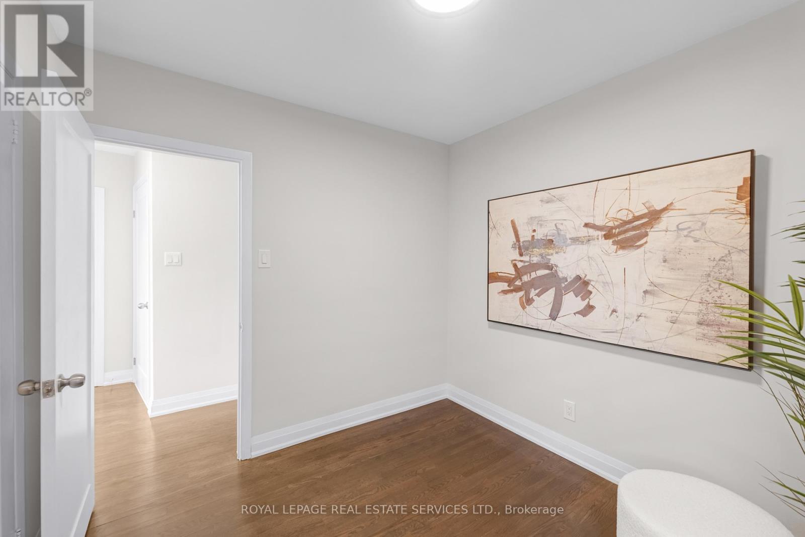 1038 Alexandra Avenue, Mississauga, ON - Indoor Photo Showing Other Room