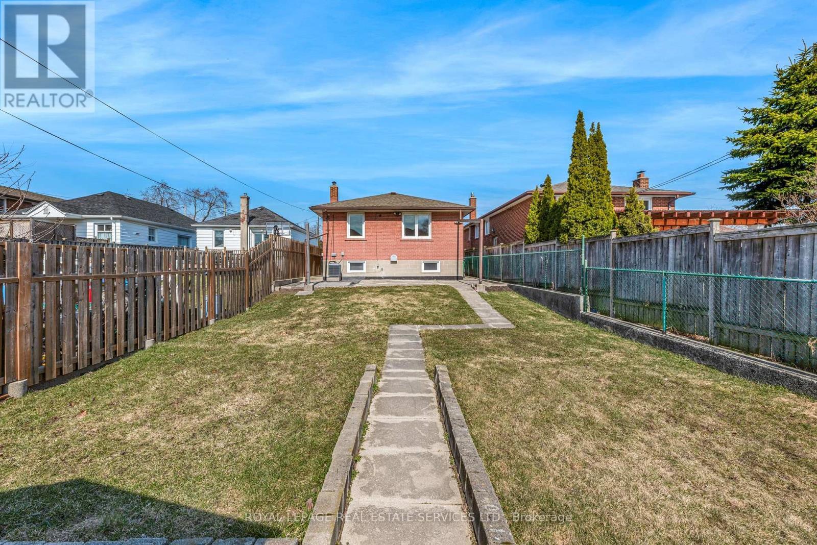 1038 Alexandra Avenue, Mississauga, ON - Outdoor