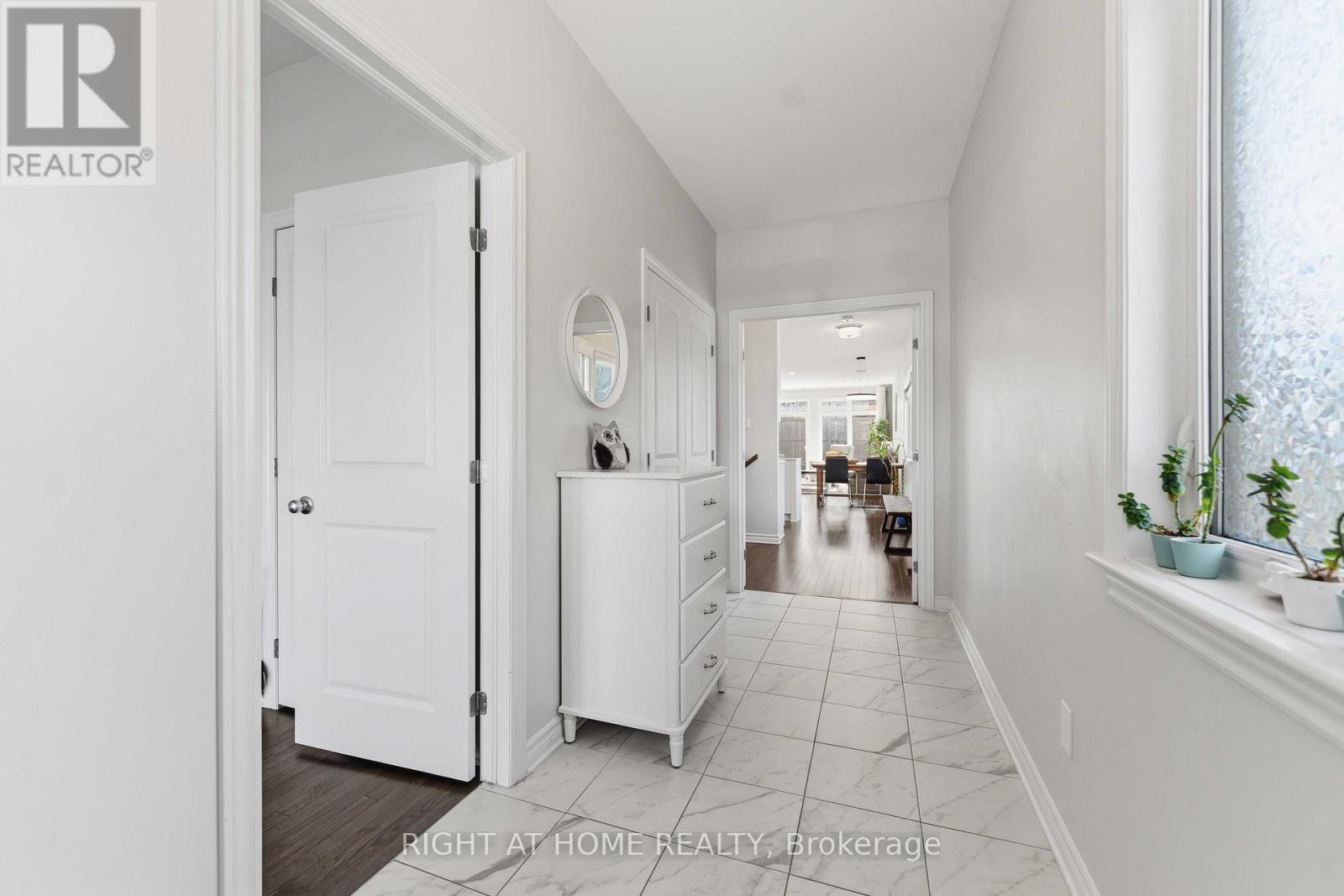 272 Maygrass Way, Ottawa, ON - Indoor