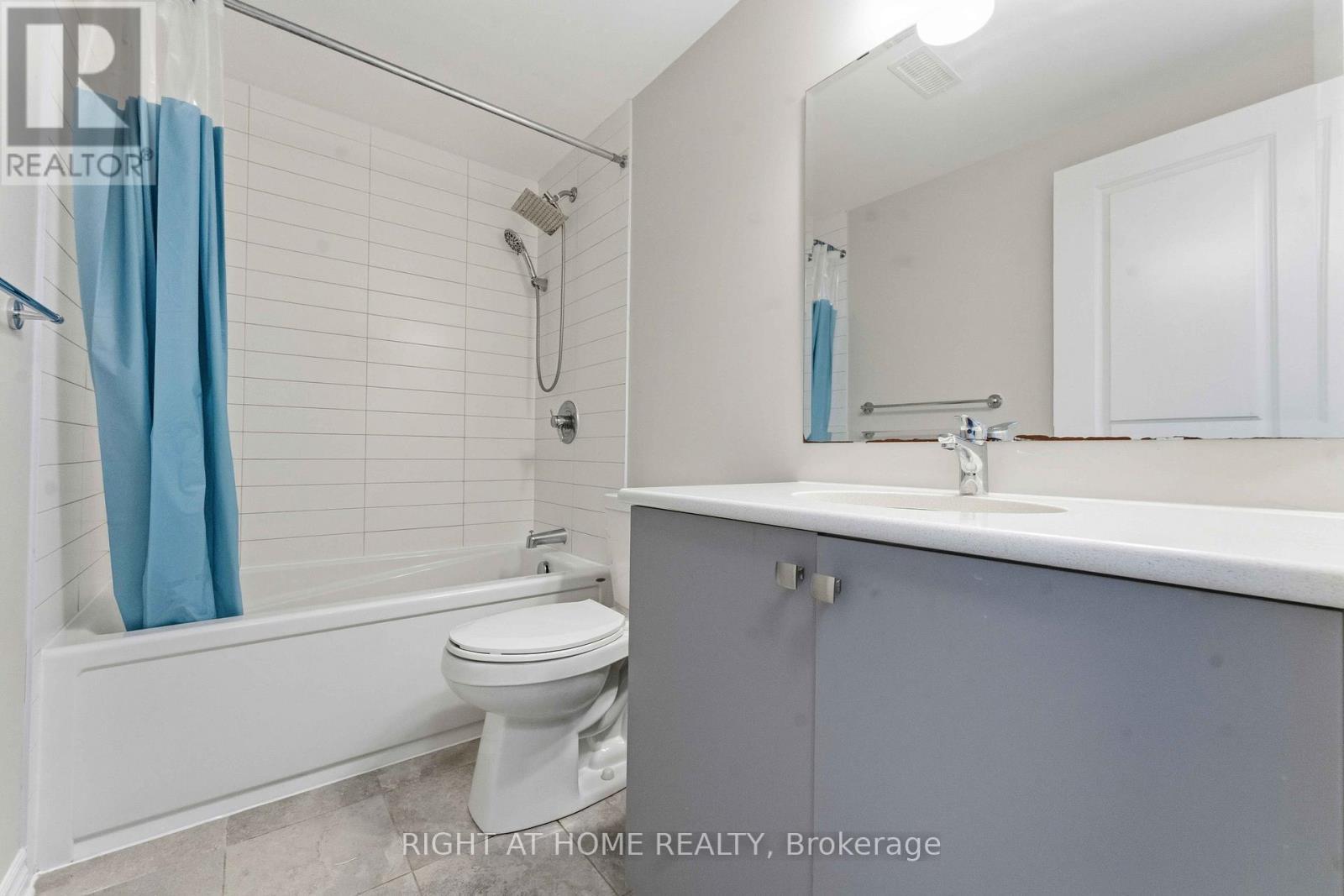 272 Maygrass Way, Ottawa, ON - Indoor Photo Showing Bathroom