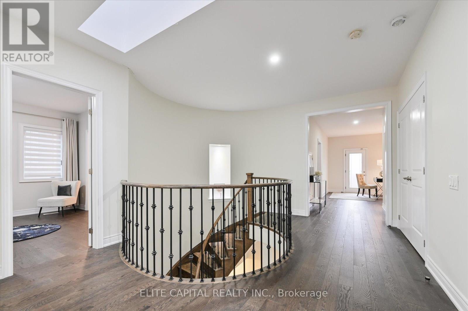 33 Straw Cutter Gate, Vaughan, ON - Indoor Photo Showing Other Room