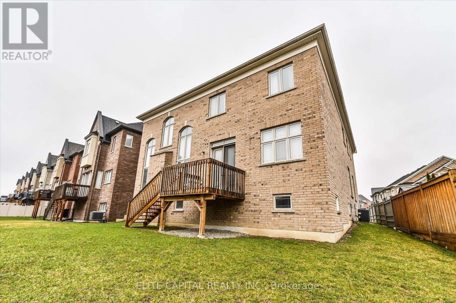 33 Straw Cutter Gate, Vaughan, ON - Outdoor