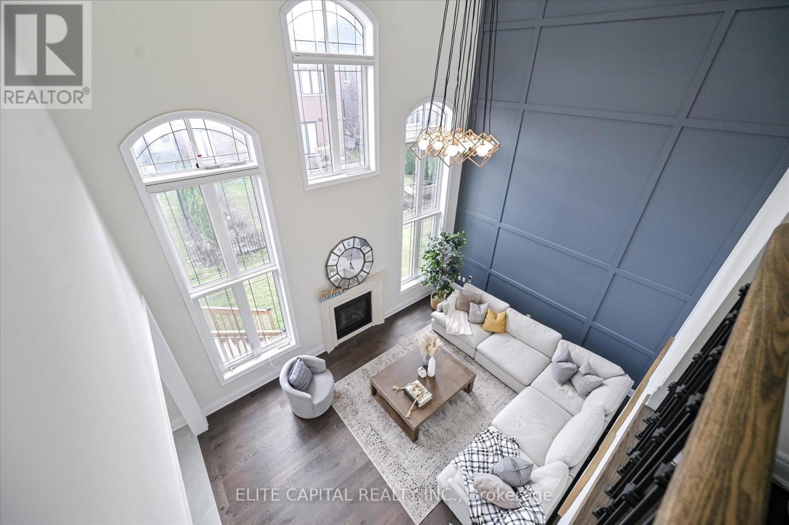 33 Straw Cutter Gate, Vaughan, ON - Indoor Photo Showing Other Room