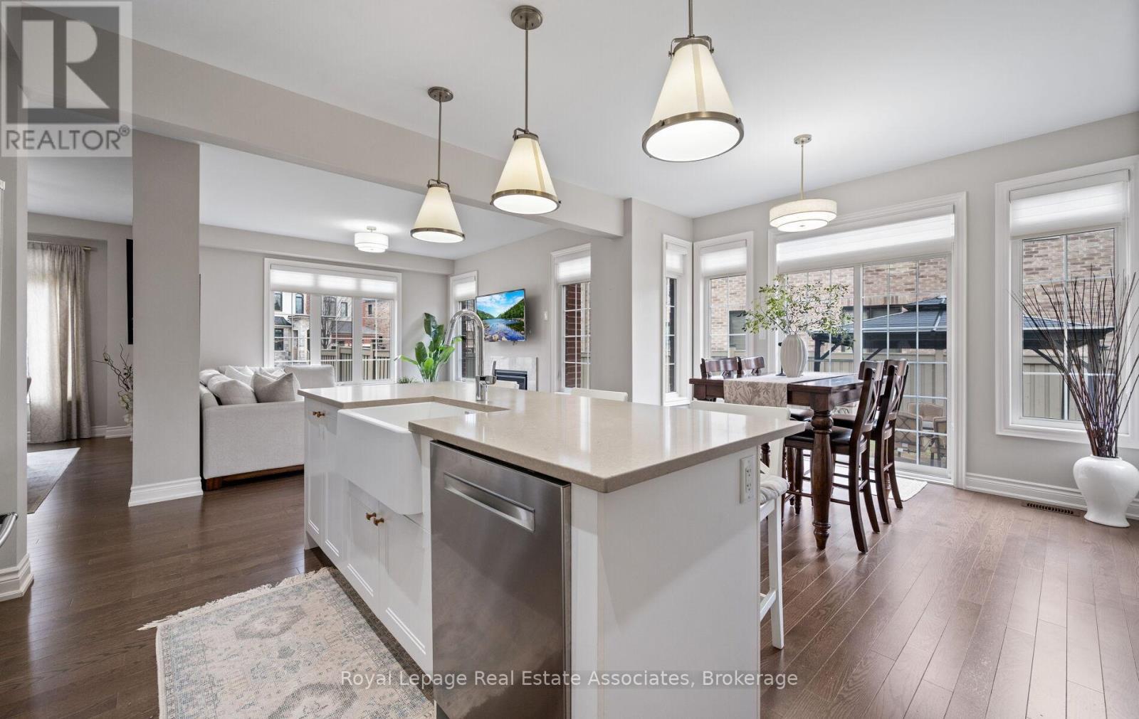 1285 Raspberry Terrace, Milton, ON - Indoor