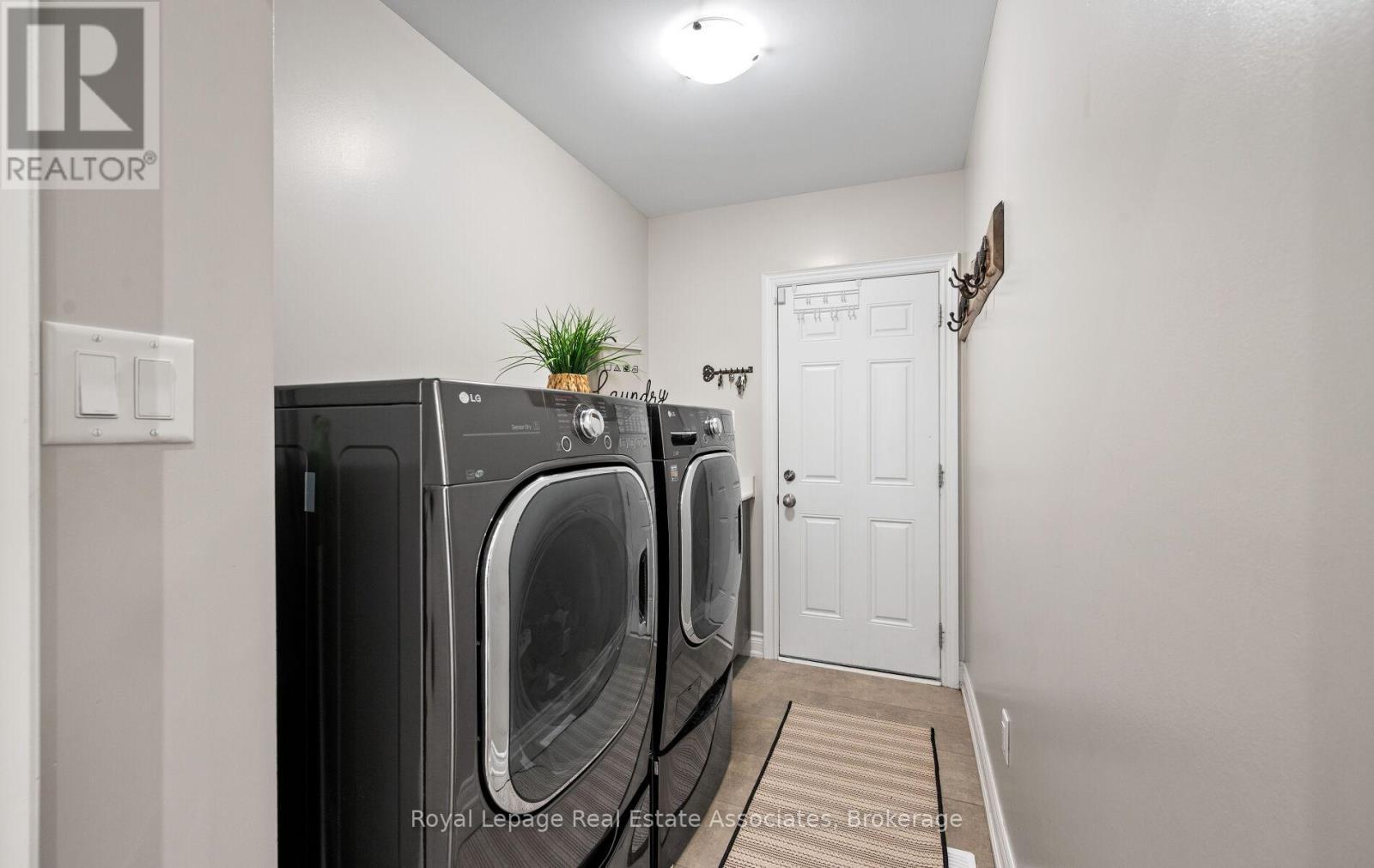 Access to garage - 1285 Raspberry Terrace, Milton, ON - Indoor Photo Showing Laundry Room