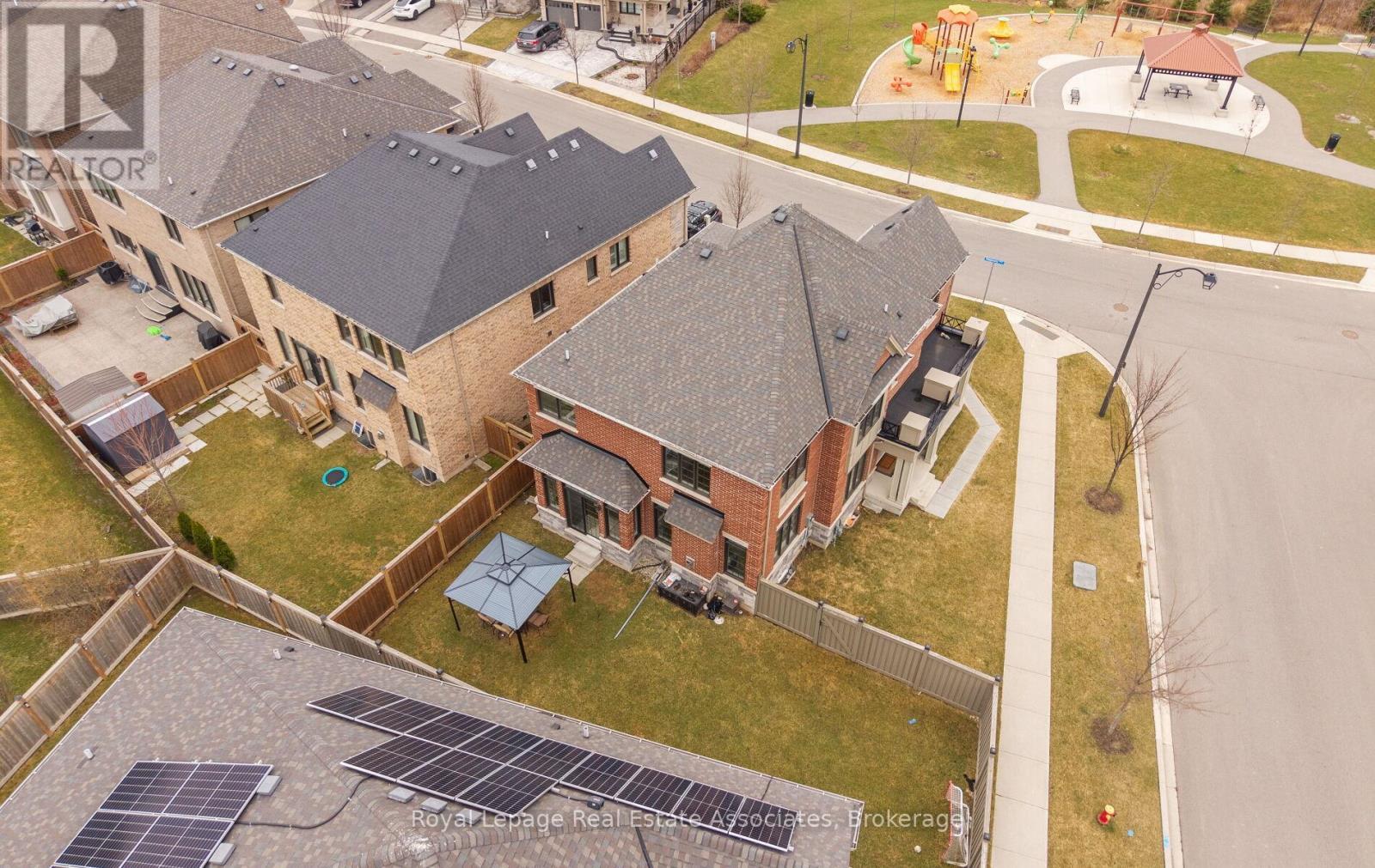 1285 Raspberry Terrace, Milton, ON - Outdoor With View