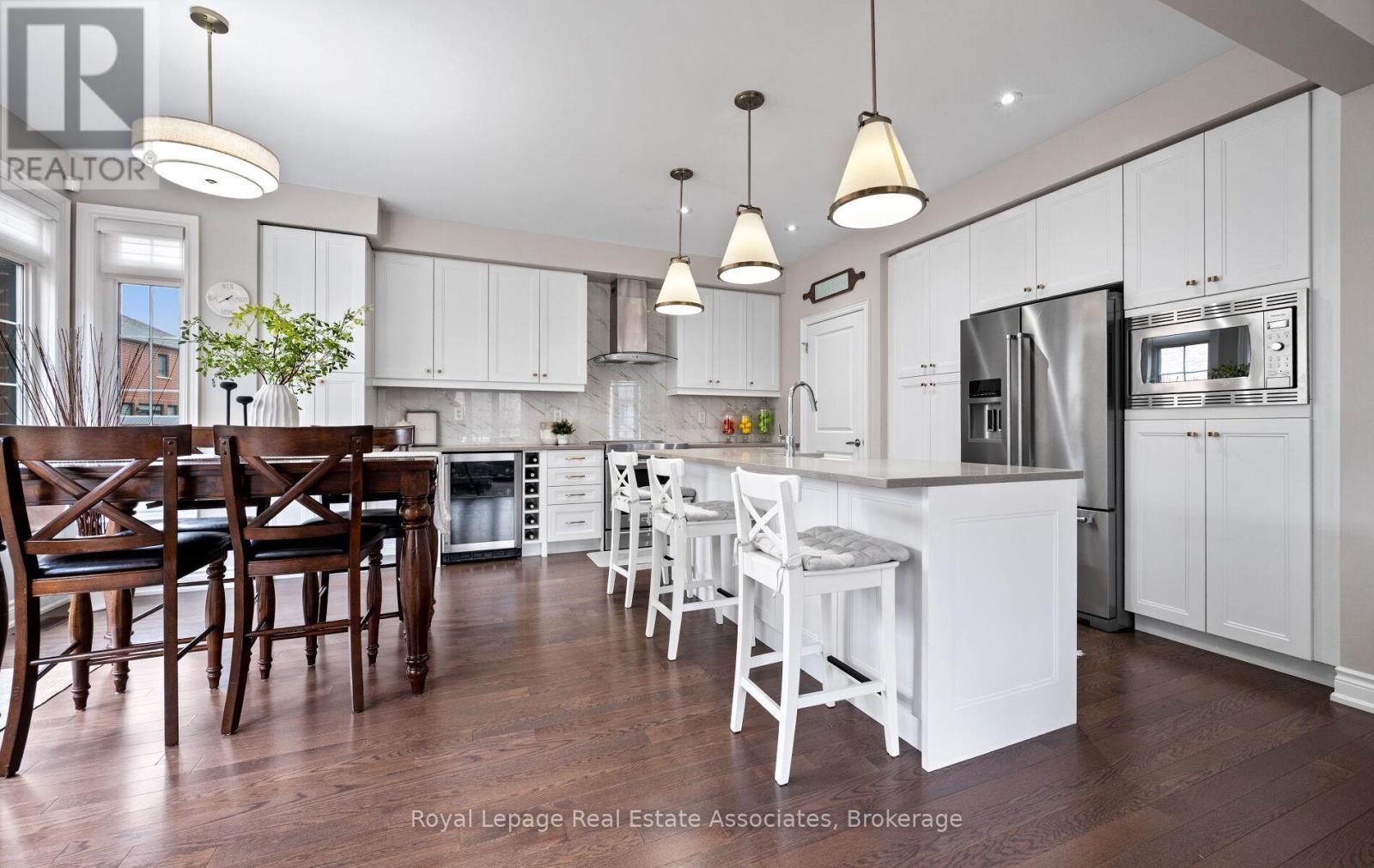 1285 Raspberry Terrace, Milton, ON - Indoor