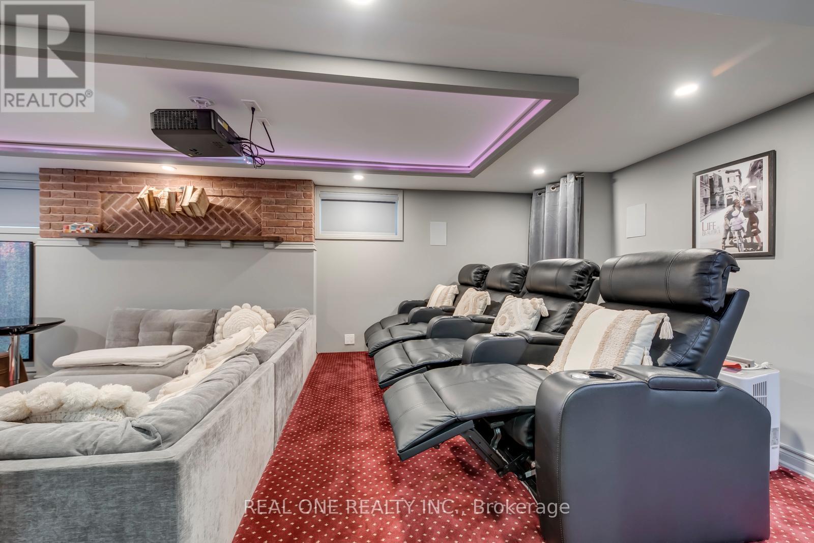 1005 Fair Birch Drive, Mississauga, ON - Indoor
