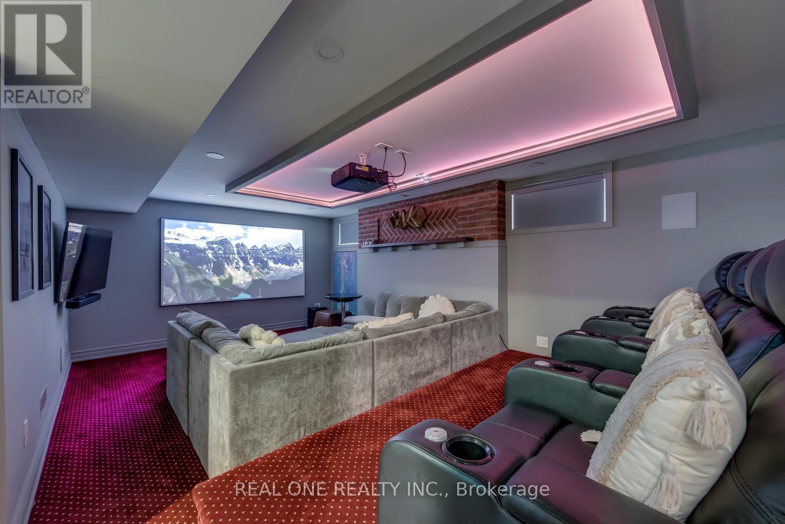 1005 Fair Birch Drive, Mississauga, ON - Indoor Photo Showing Other Room
