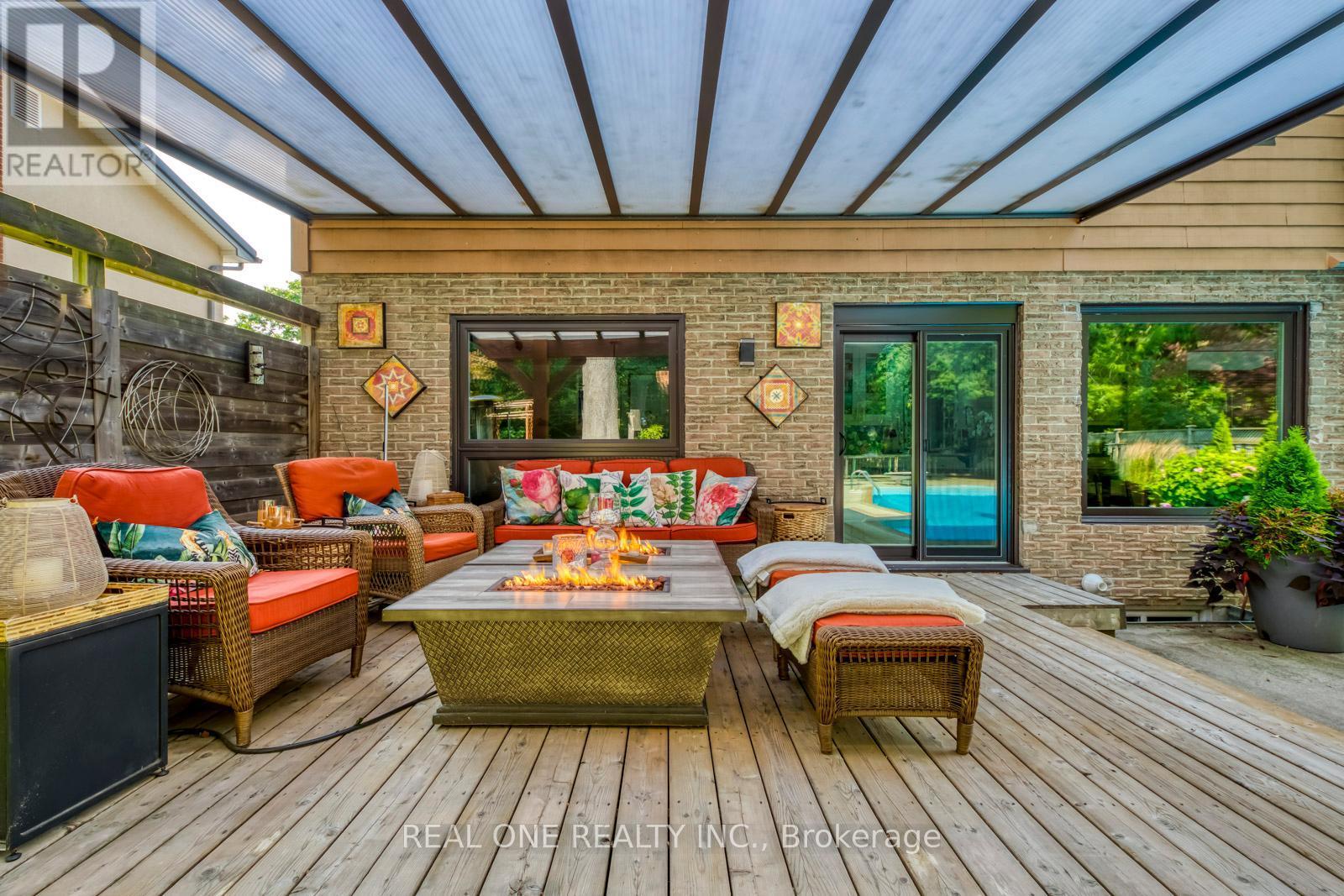 1005 Fair Birch Drive, Mississauga, ON - Outdoor With Deck Patio Veranda