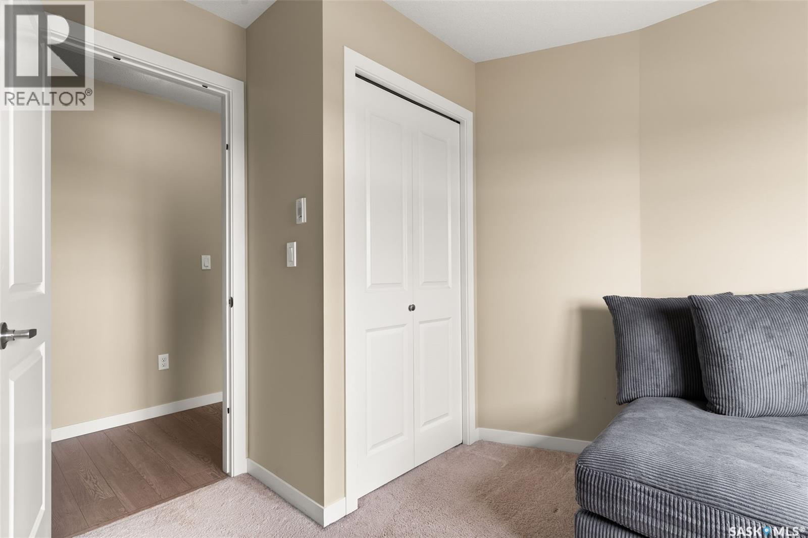 1404 5500 Mitchinson Way, Regina, SK - Indoor Photo Showing Bedroom