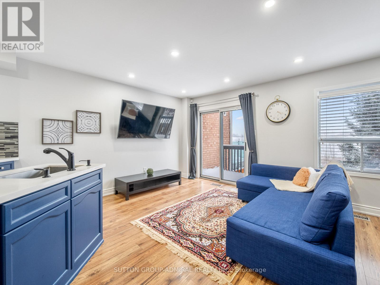 81 Parktree Drive, Vaughan, ON - Indoor Photo Showing Other Room
