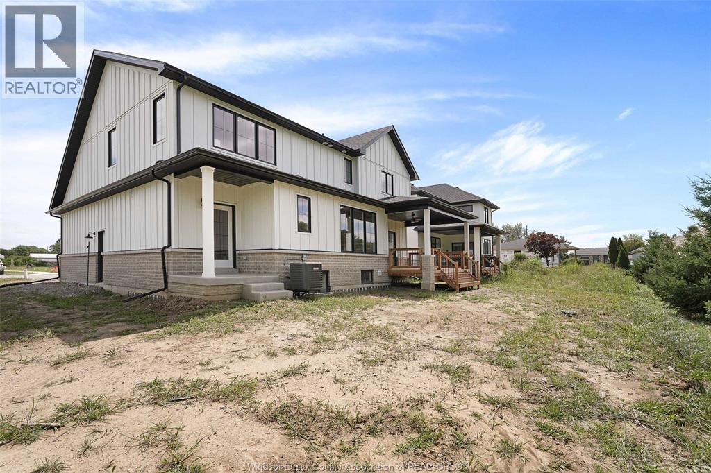 120 Bloomington, Chatham, ON - Outdoor