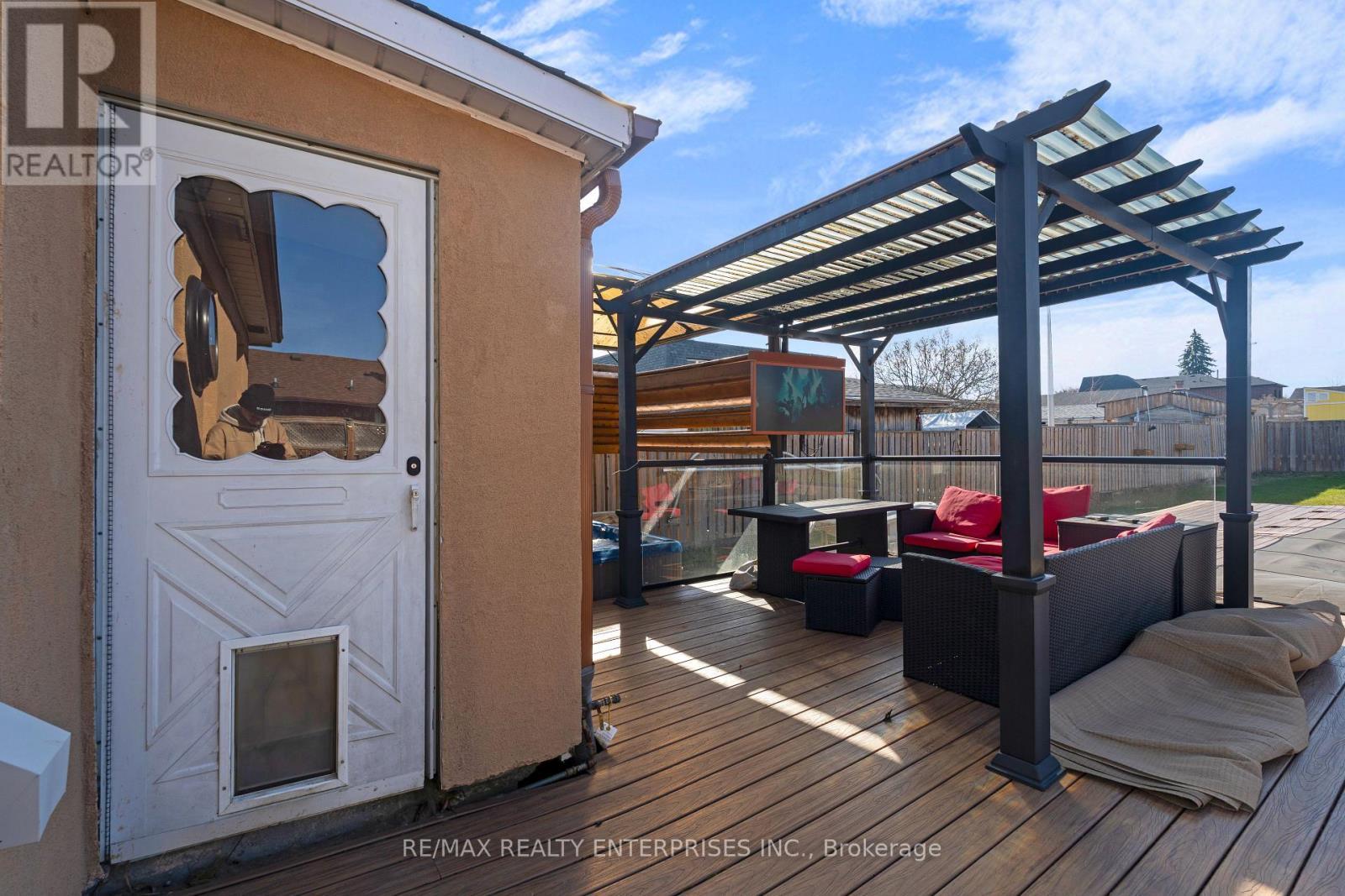 951 Atwater Avenue, Mississauga, ON - Outdoor With Deck Patio Veranda With Exterior