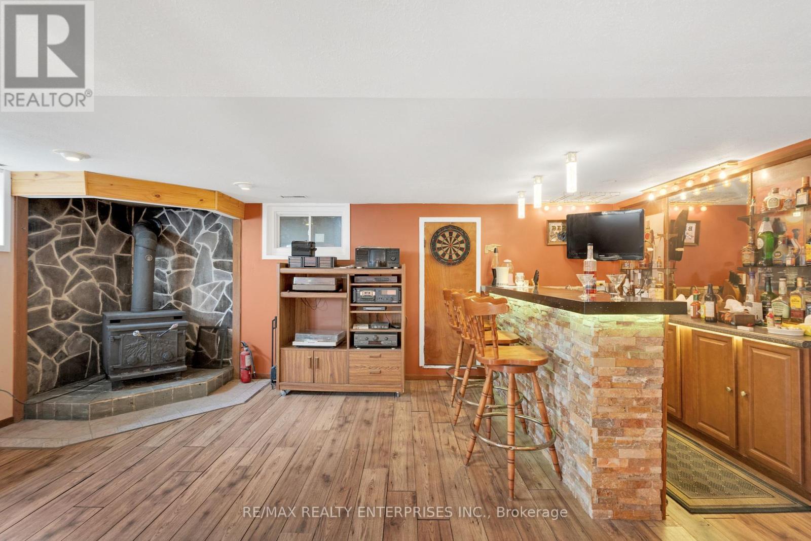 951 Atwater Avenue, Mississauga, ON - Indoor With Fireplace