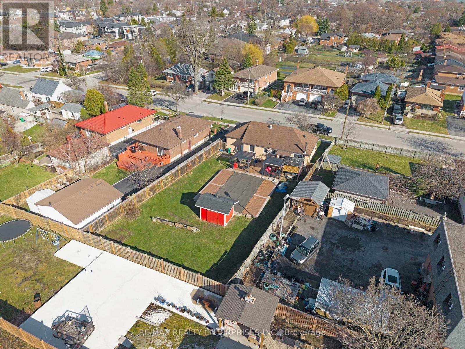 951 Atwater Avenue, Mississauga, ON - Outdoor With View