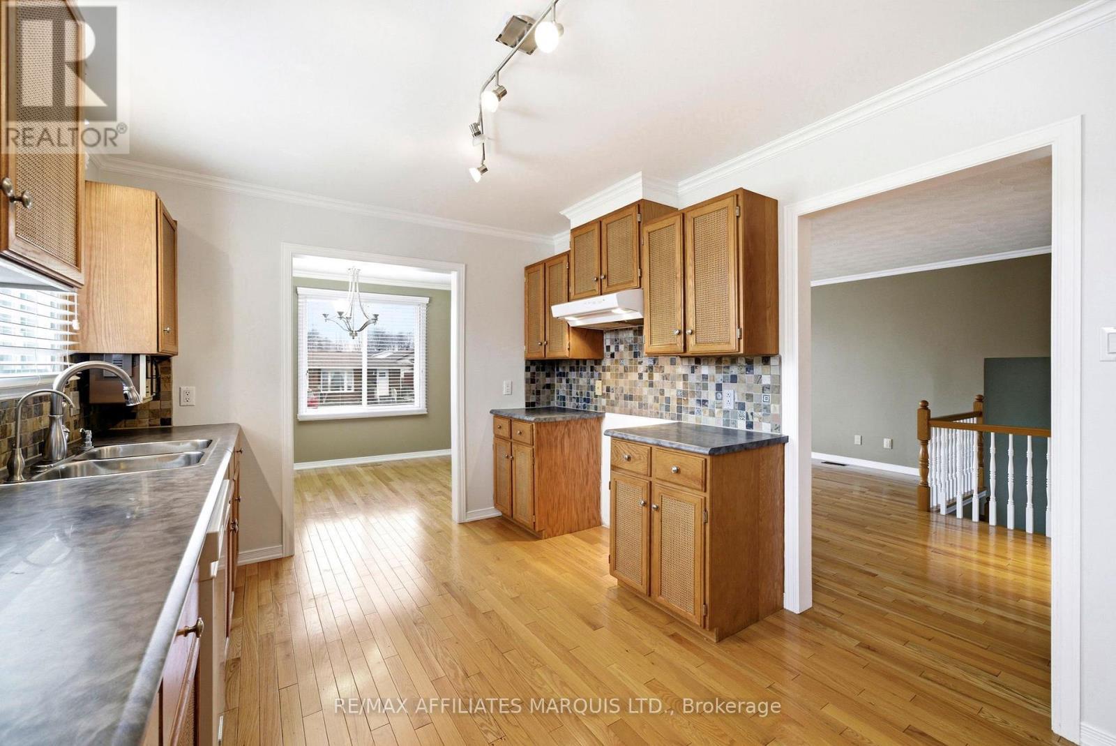 681 Champlain Drive, Cornwall, ON - Indoor Photo Showing Kitchen With Double Sink