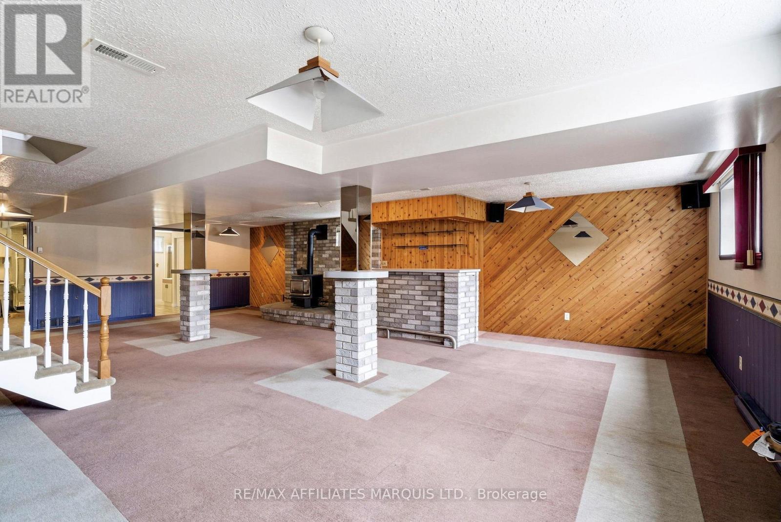 681 Champlain Drive, Cornwall, ON - Indoor Photo Showing Other Room