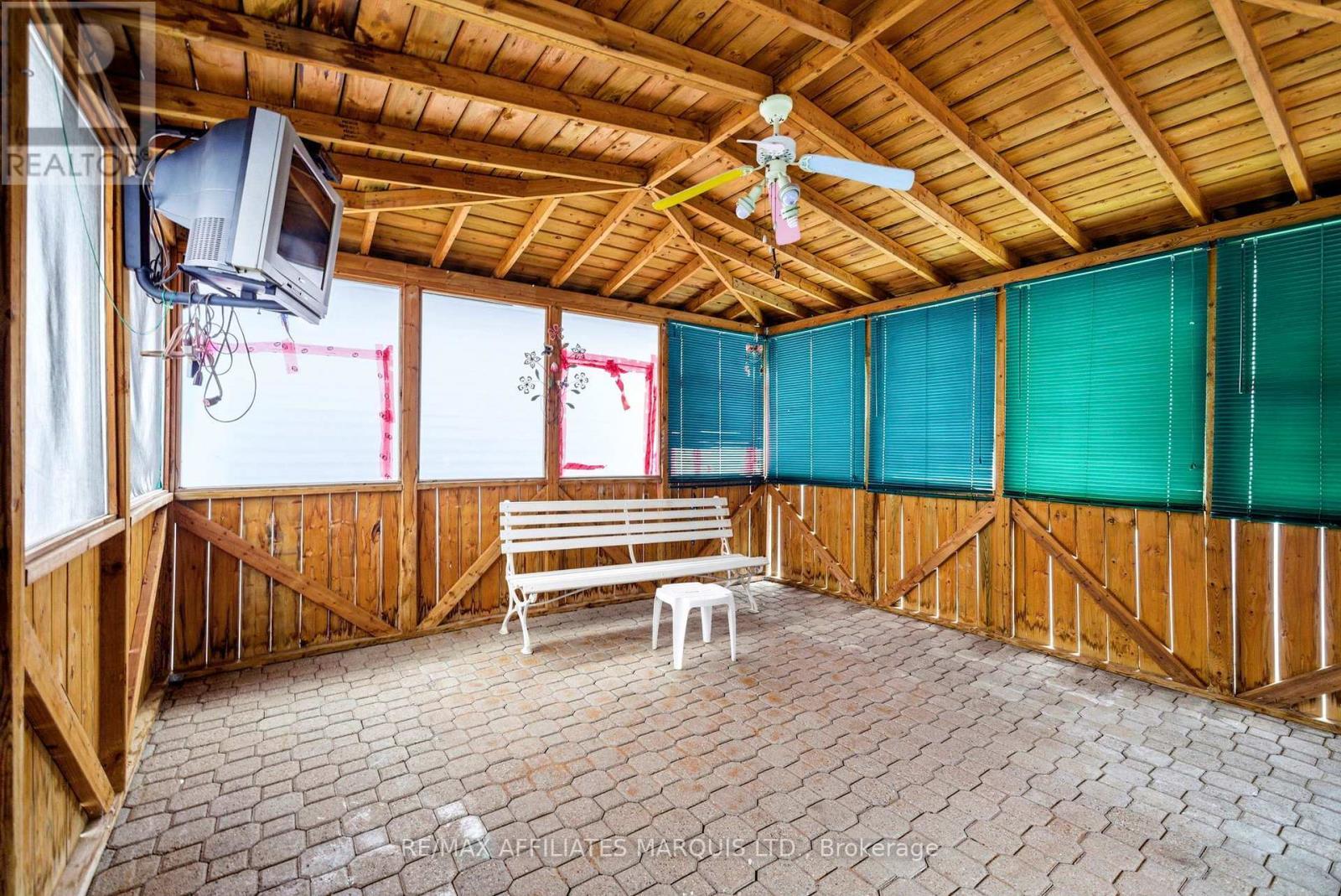 681 Champlain Drive, Cornwall, ON - Indoor